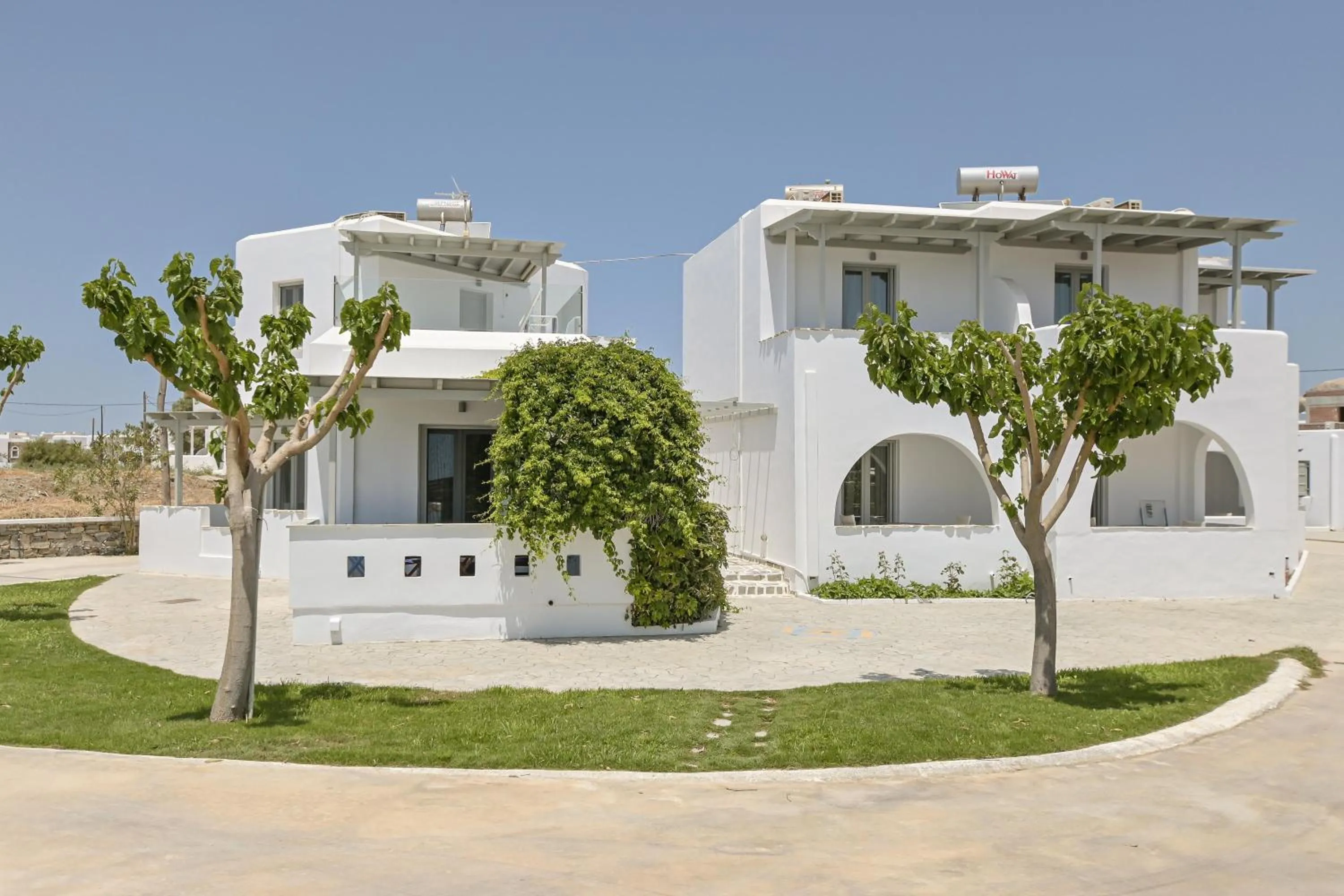 Property building in Golden Sand
