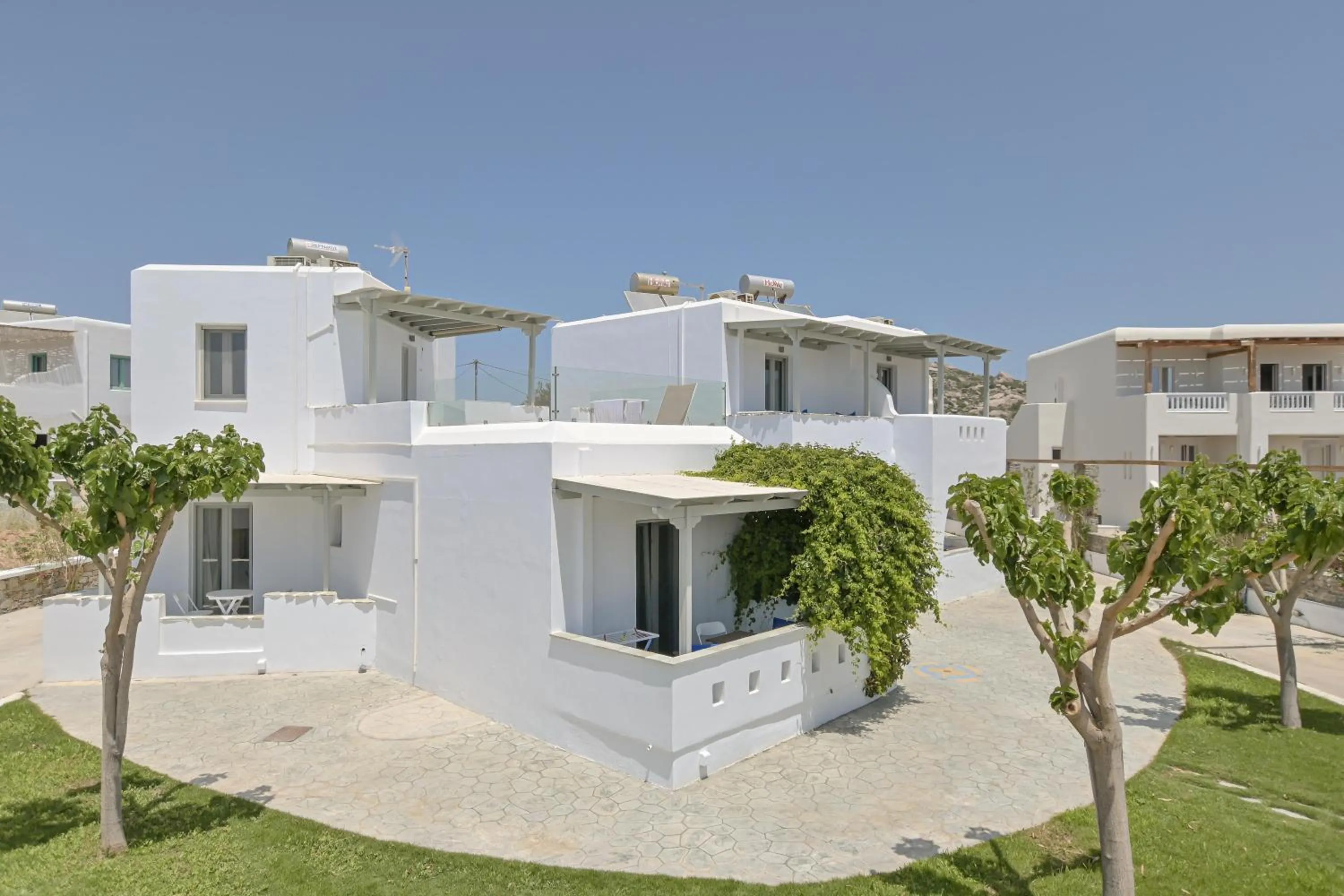 Property building in Golden Sand