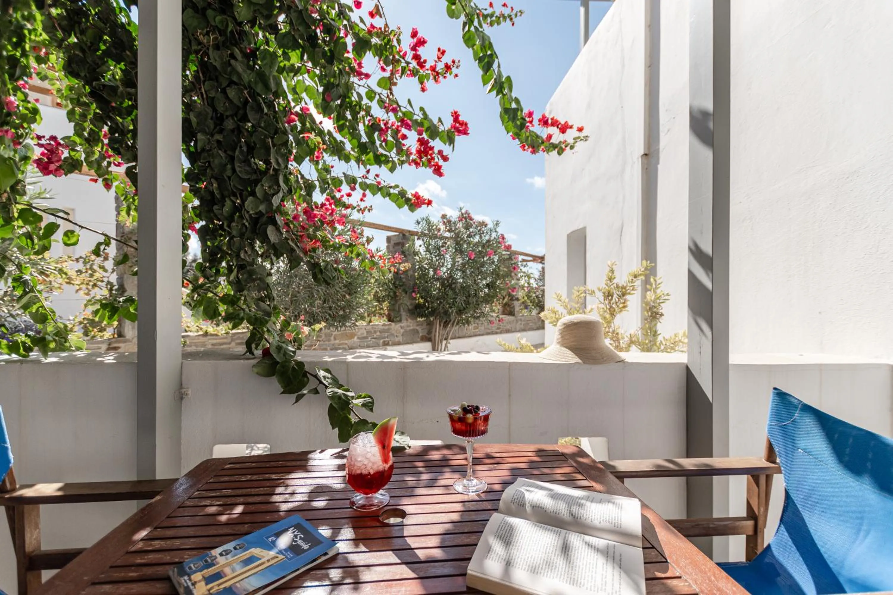 Property building in Golden Sand