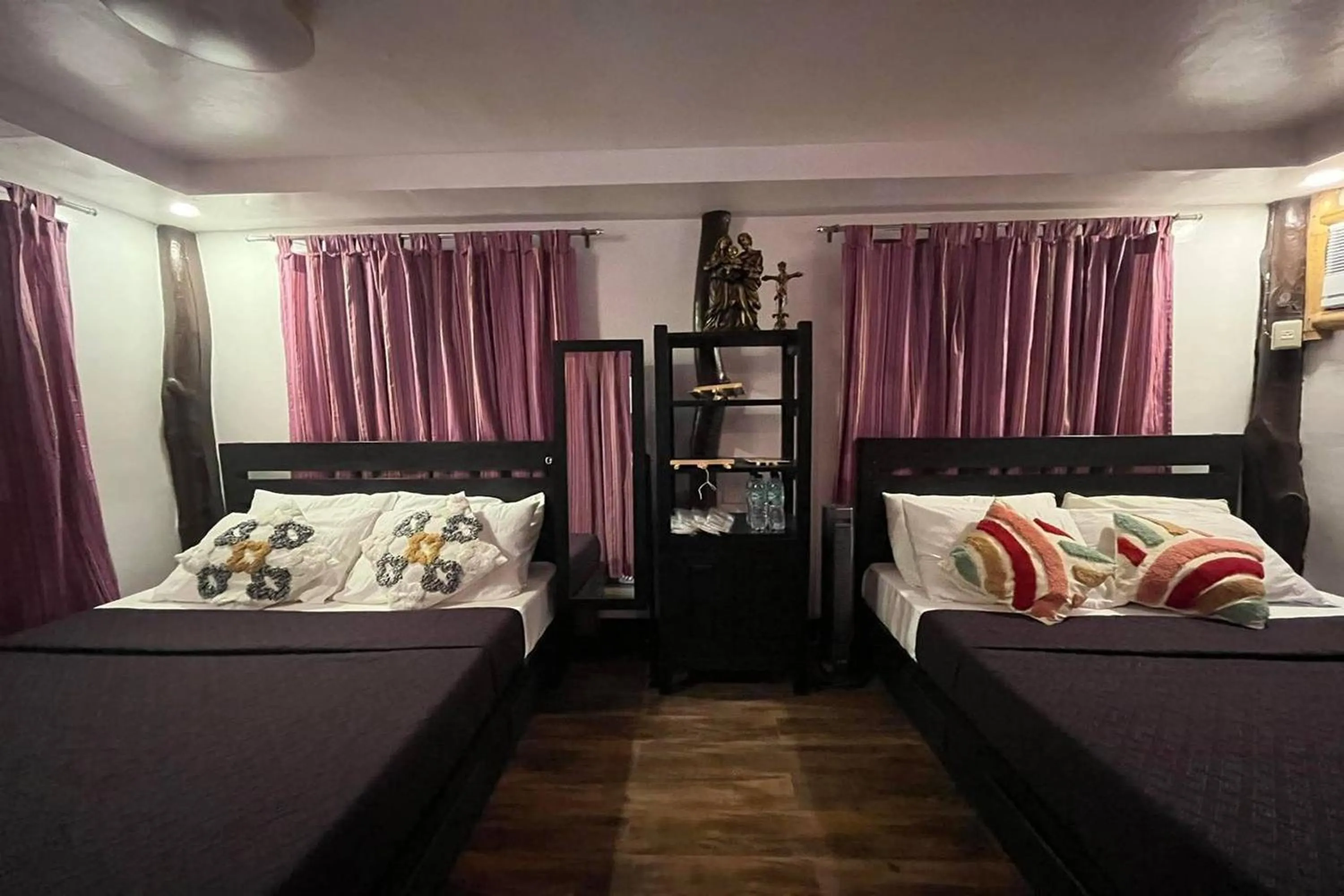 Bed in Balai Balatong Ilocos near Laoag Airport