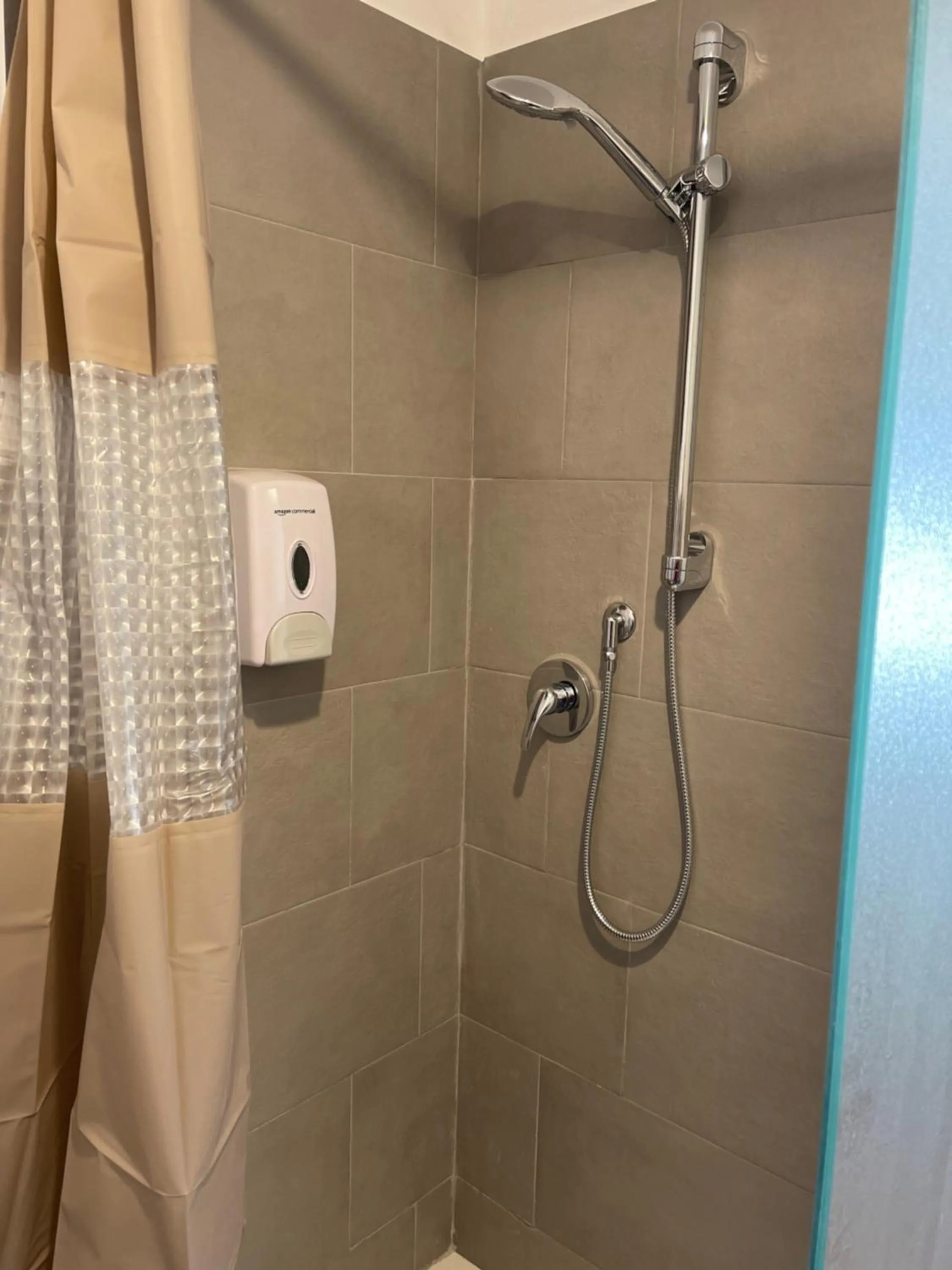 Shower in Agriturismo Monte Due Torri