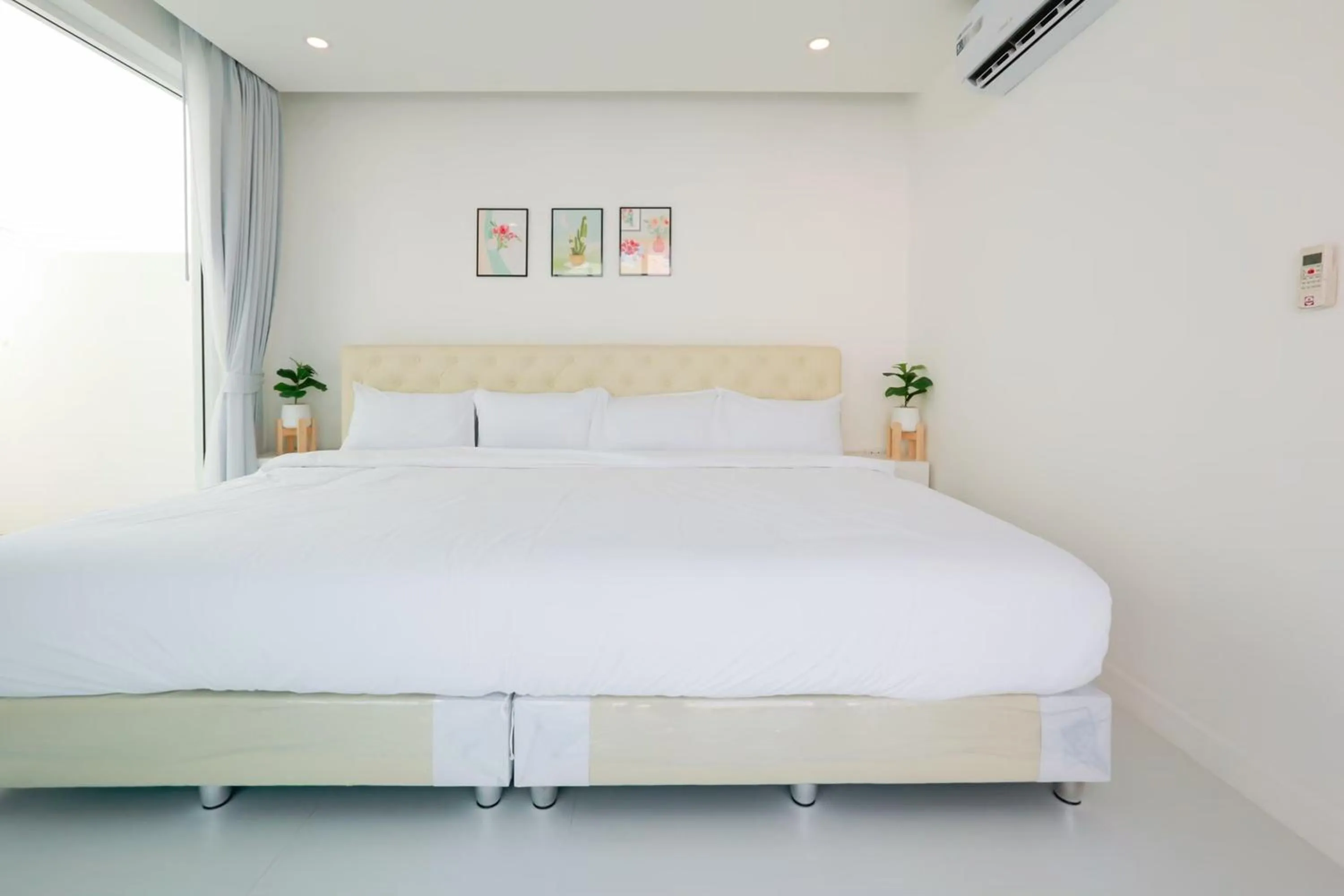 Bed in The Modern Pool Villa Hua Hin