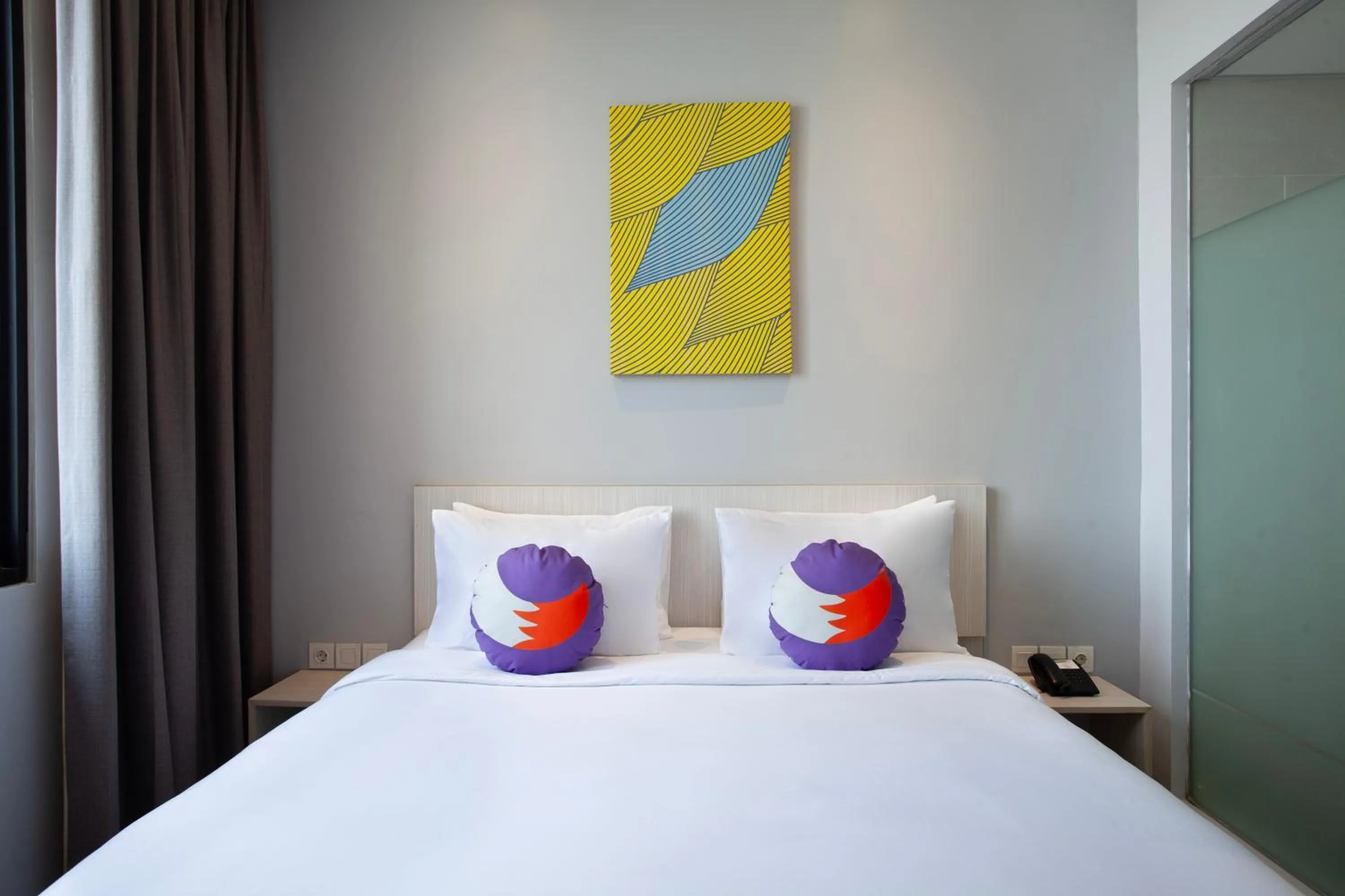 Bed in FOX Lite Hotel Cikarang