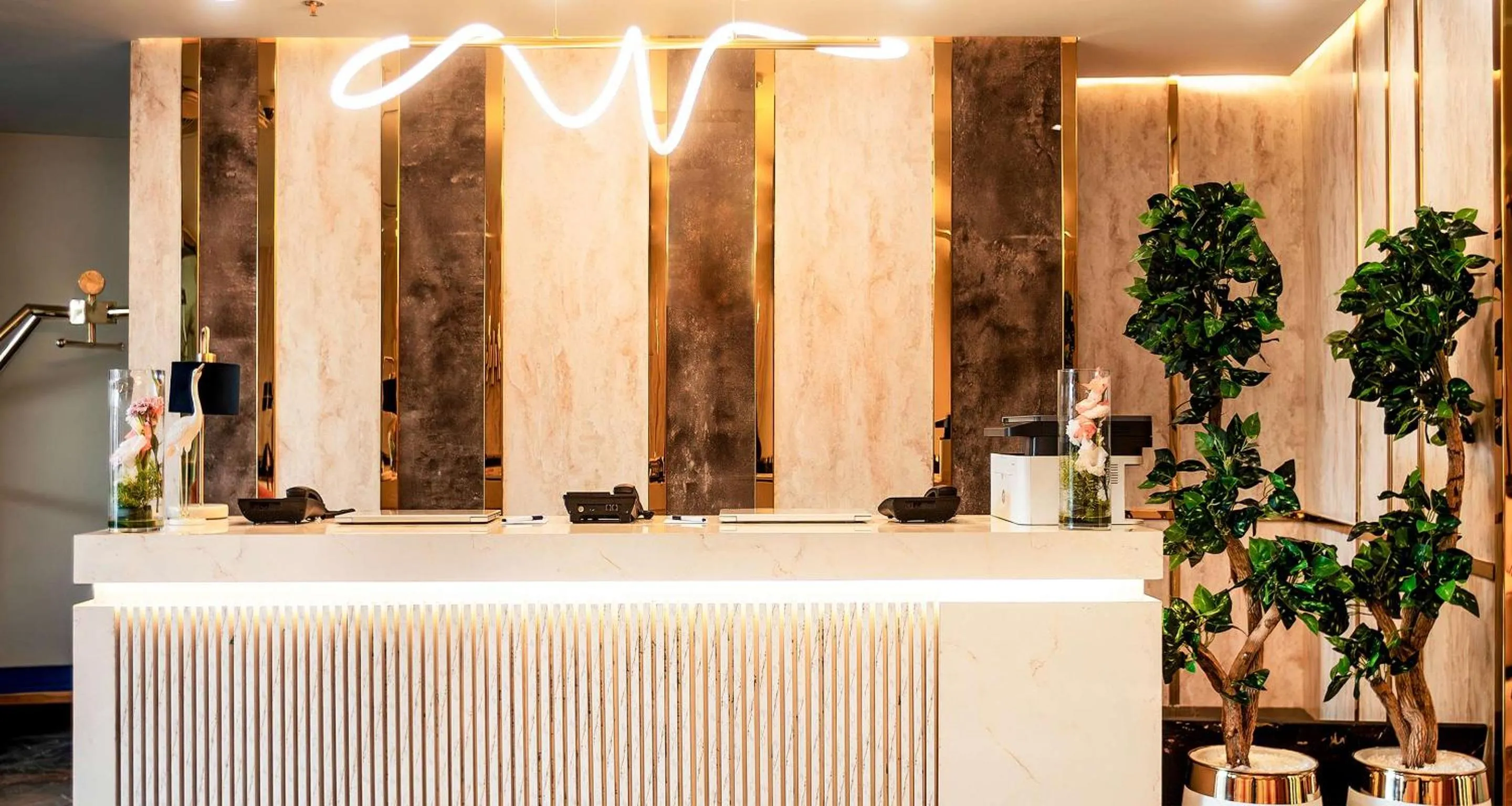 Lobby or reception in Best Western Hotel Rawalpindi Central