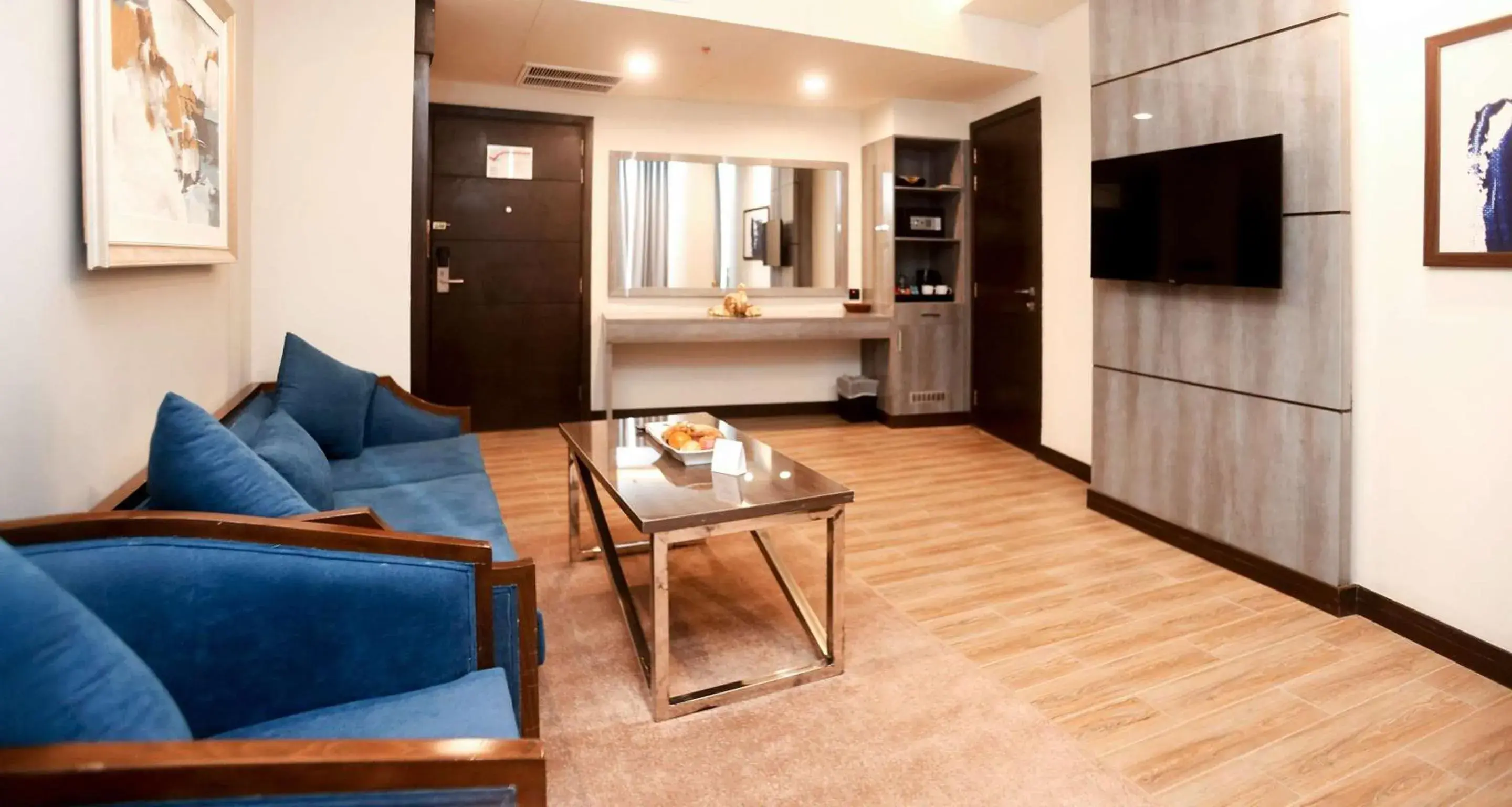 Bedroom in Best Western Hotel Rawalpindi Central Bedroom in Best Western Hotel Rawalpindi Central