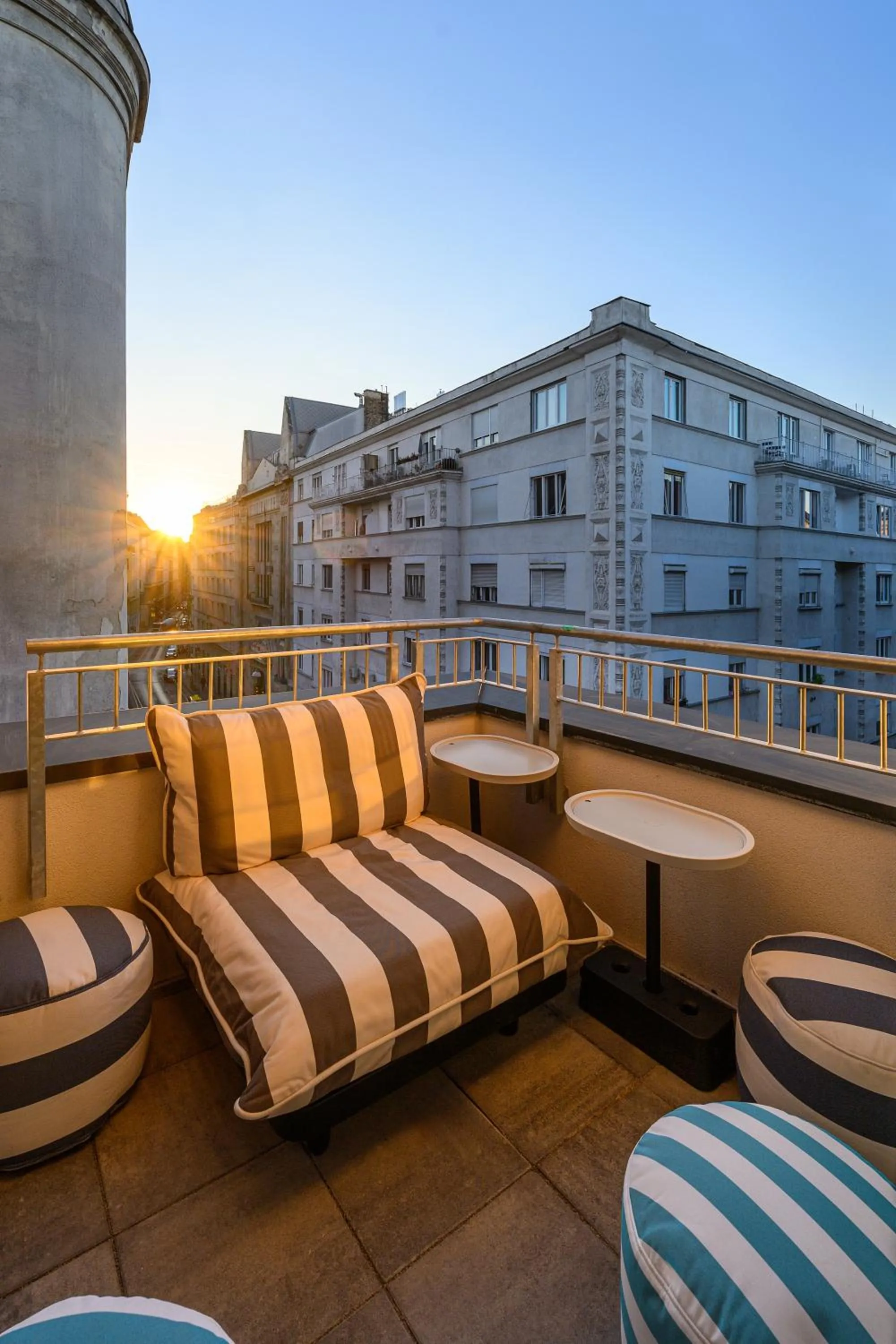 Bedroom in JO&JOE Budapest