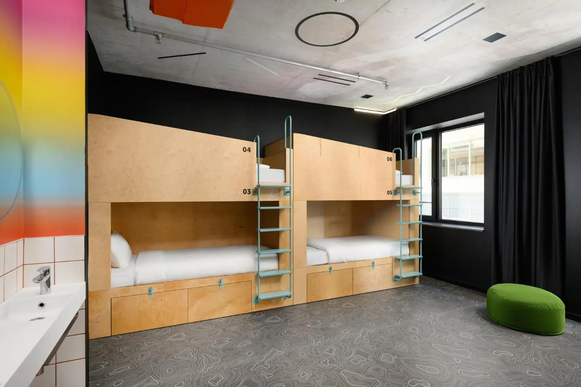 Private Bedroom for 6 People in JO&JOE Budapest Private Bedroom for 6 People in JO&JOE Budapest