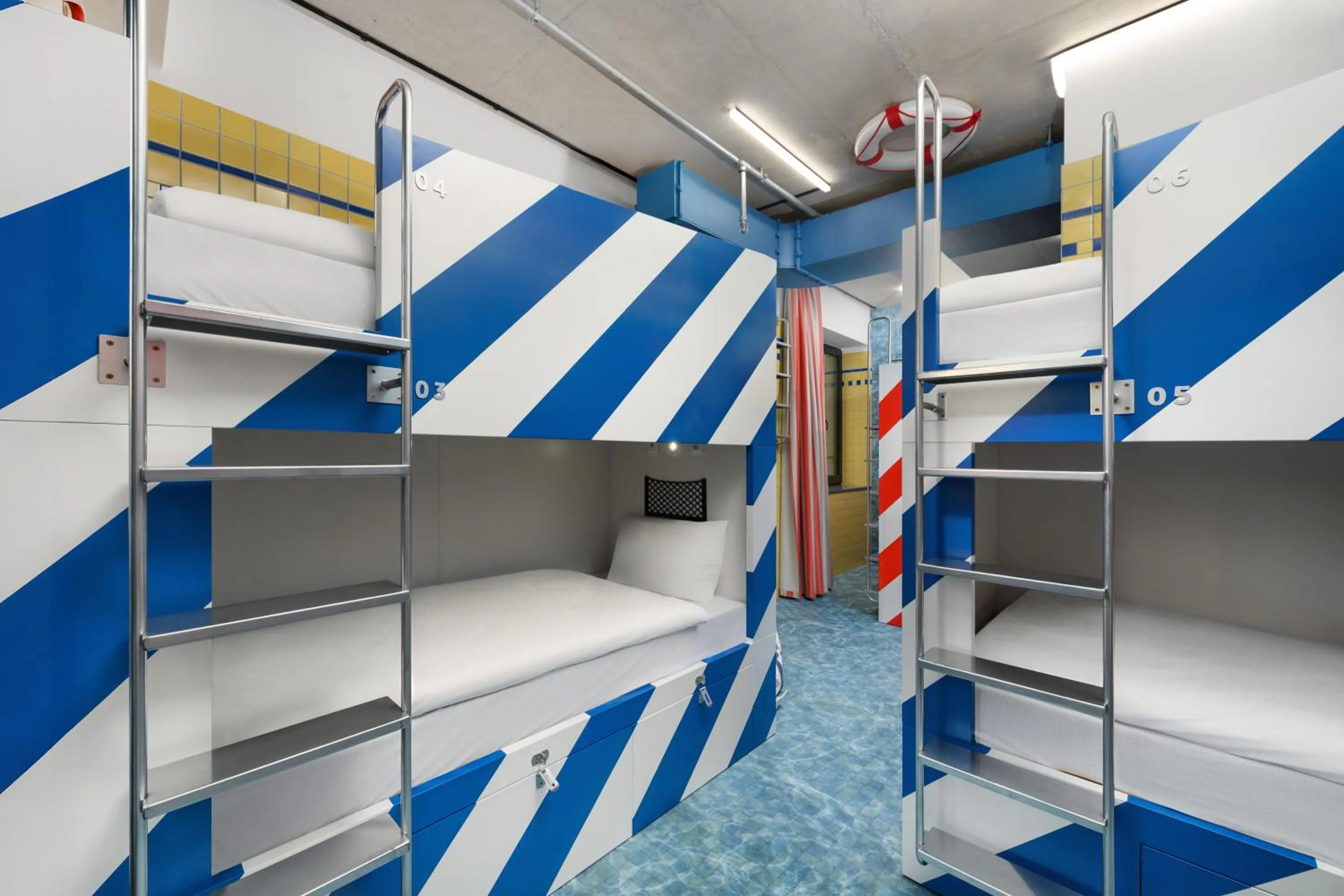 Bedroom, Bed in JO&JOE Budapest