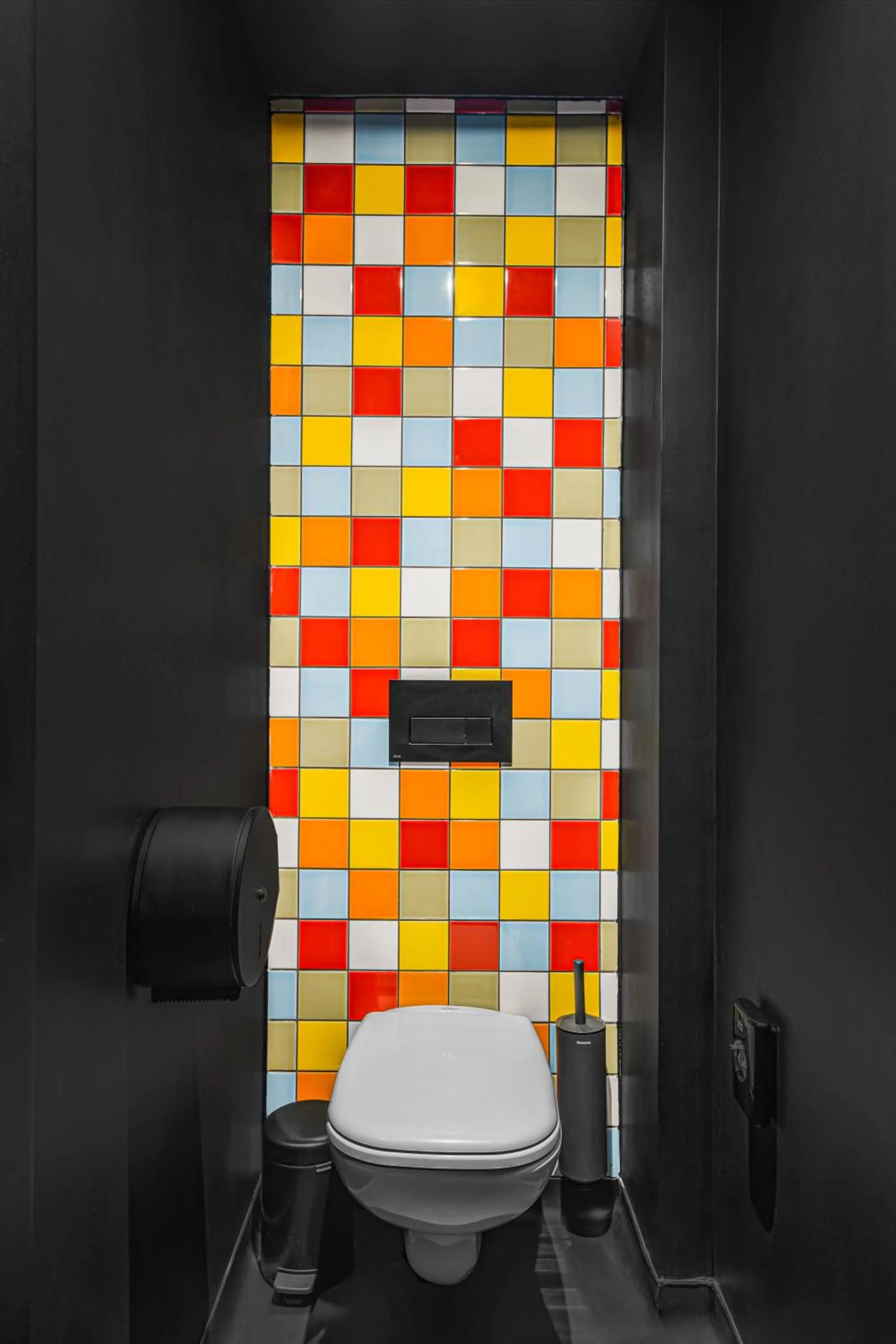 Toilet in JO&JOE Budapest