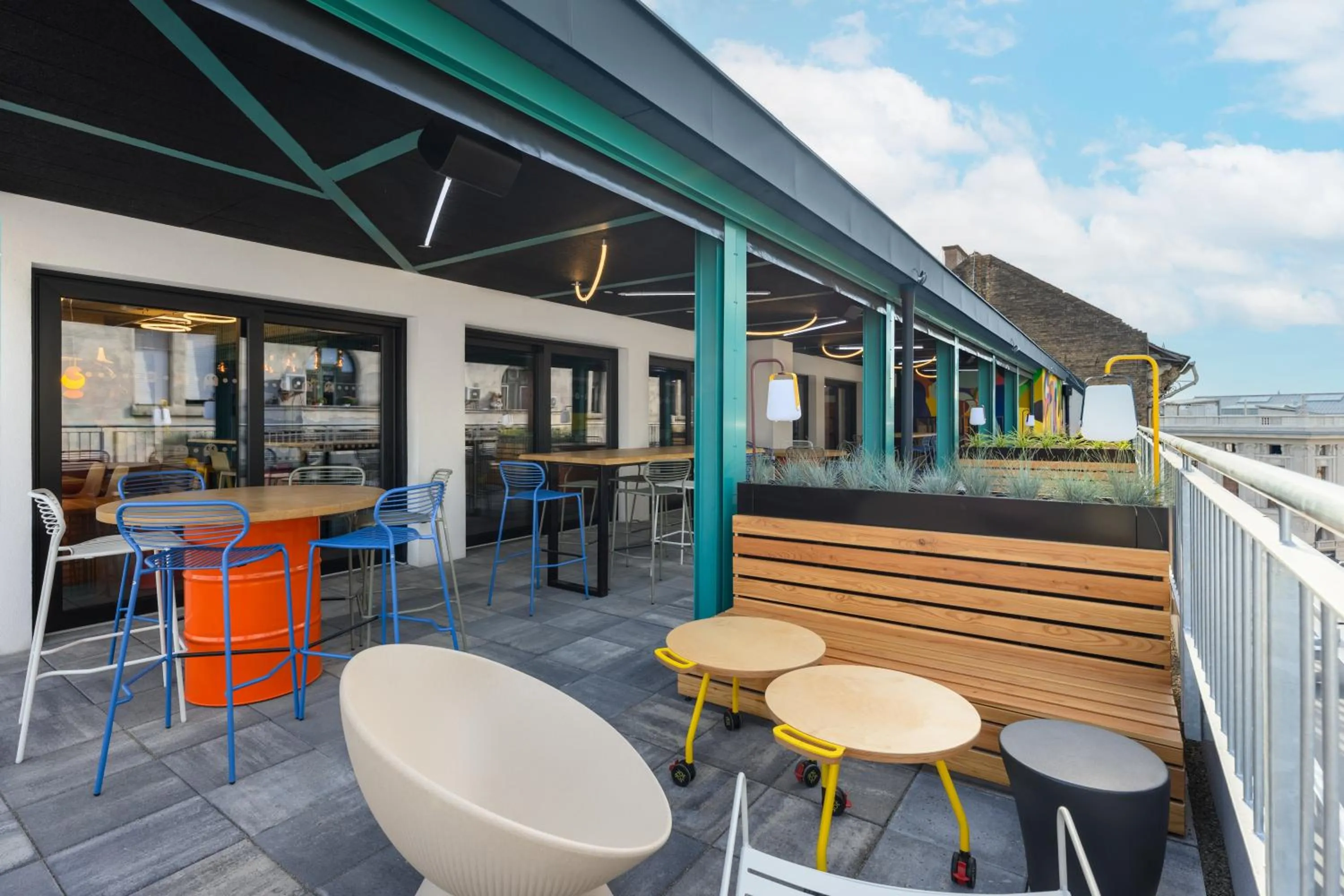 Patio in JO&JOE Budapest