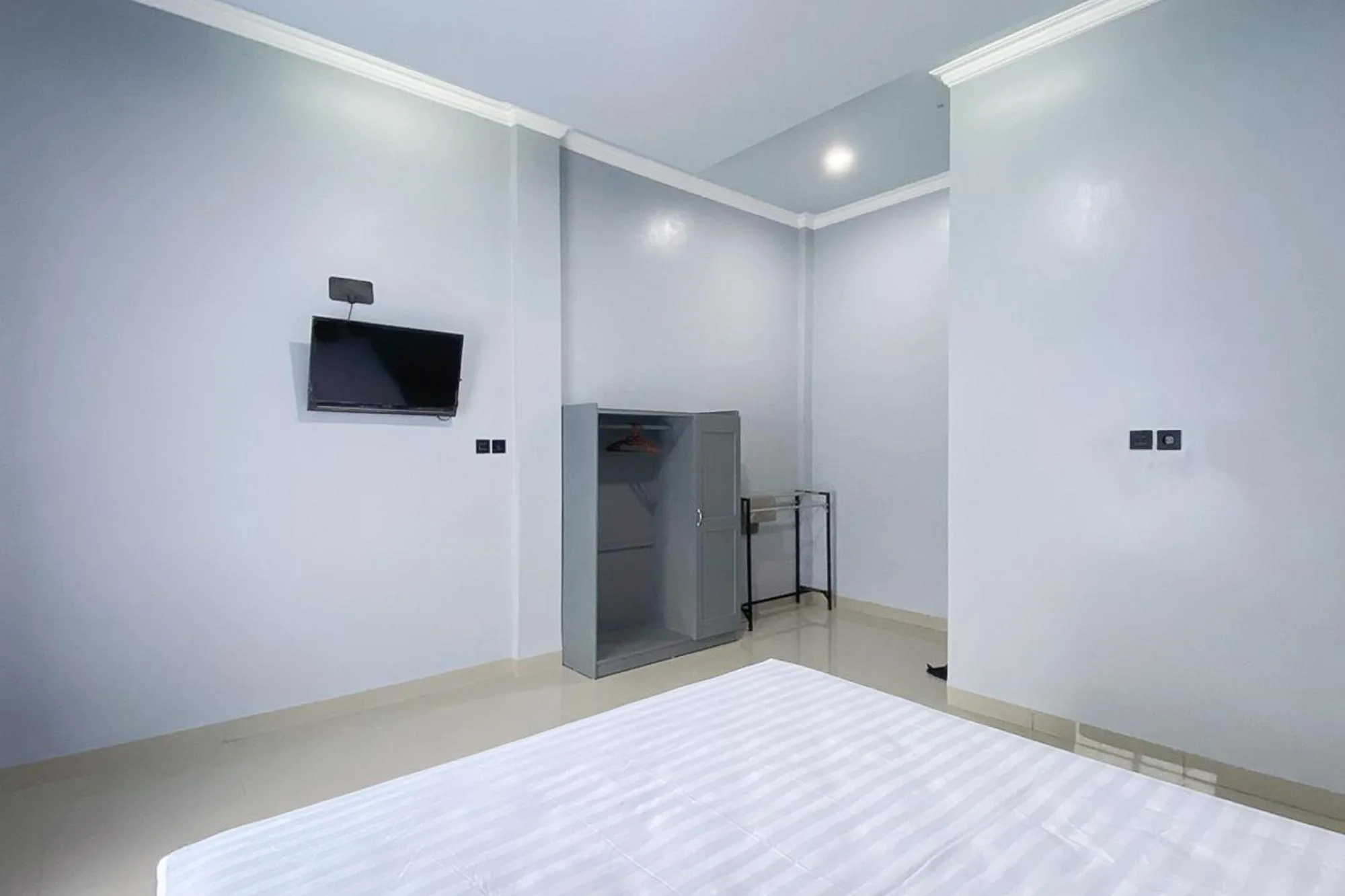Bedroom, Bed in Urbanview Hotel Menteng Jaya GH Palangka Raya