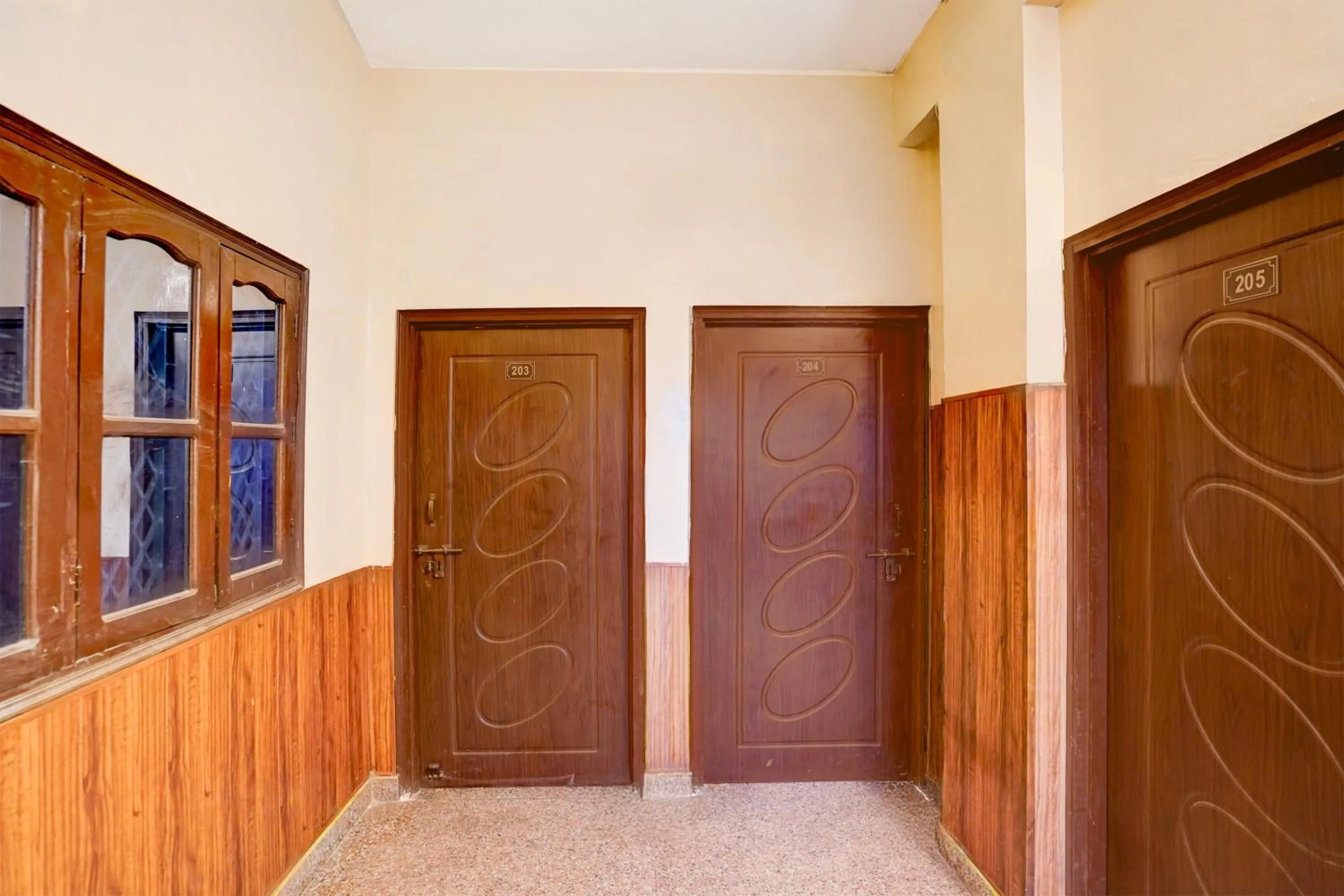 Lobby or reception in Super Hotel O Dehradun City Centre