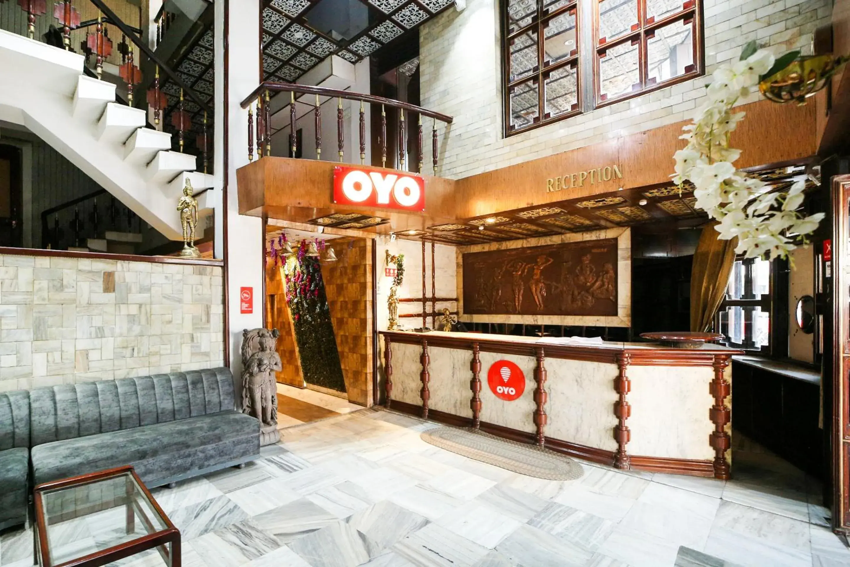 Lobby or reception in Hotel Utsav Lobby or reception in Hotel Utsav