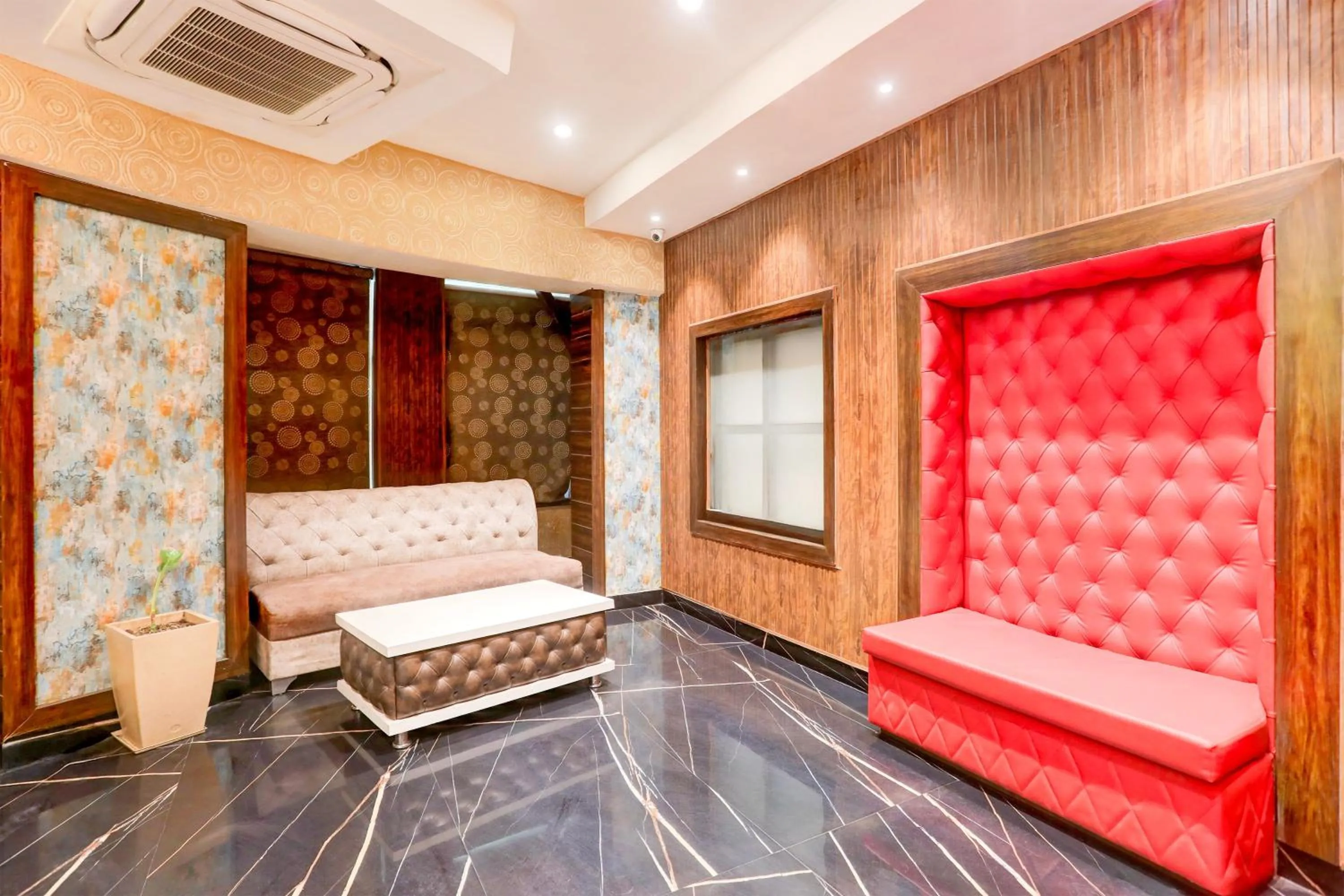 Palette by CheckIn Patliputra Colony Formerly The Aurum