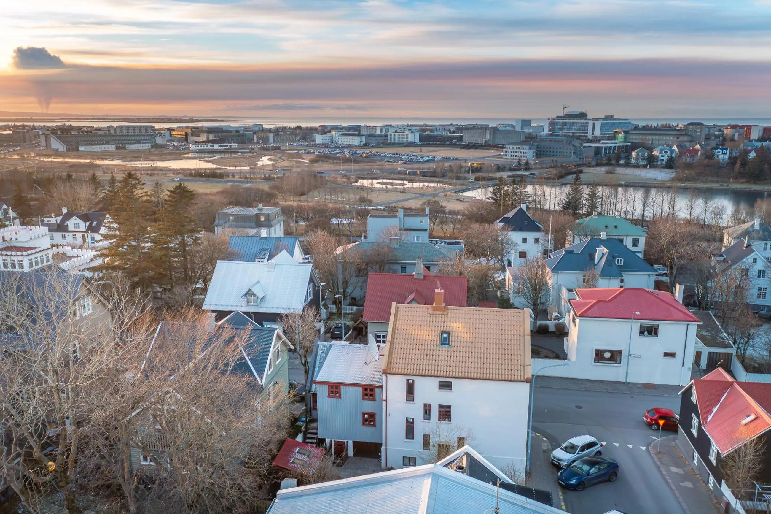 Property building in Downtown Reykjavík Baldursbrá Guesthouse
