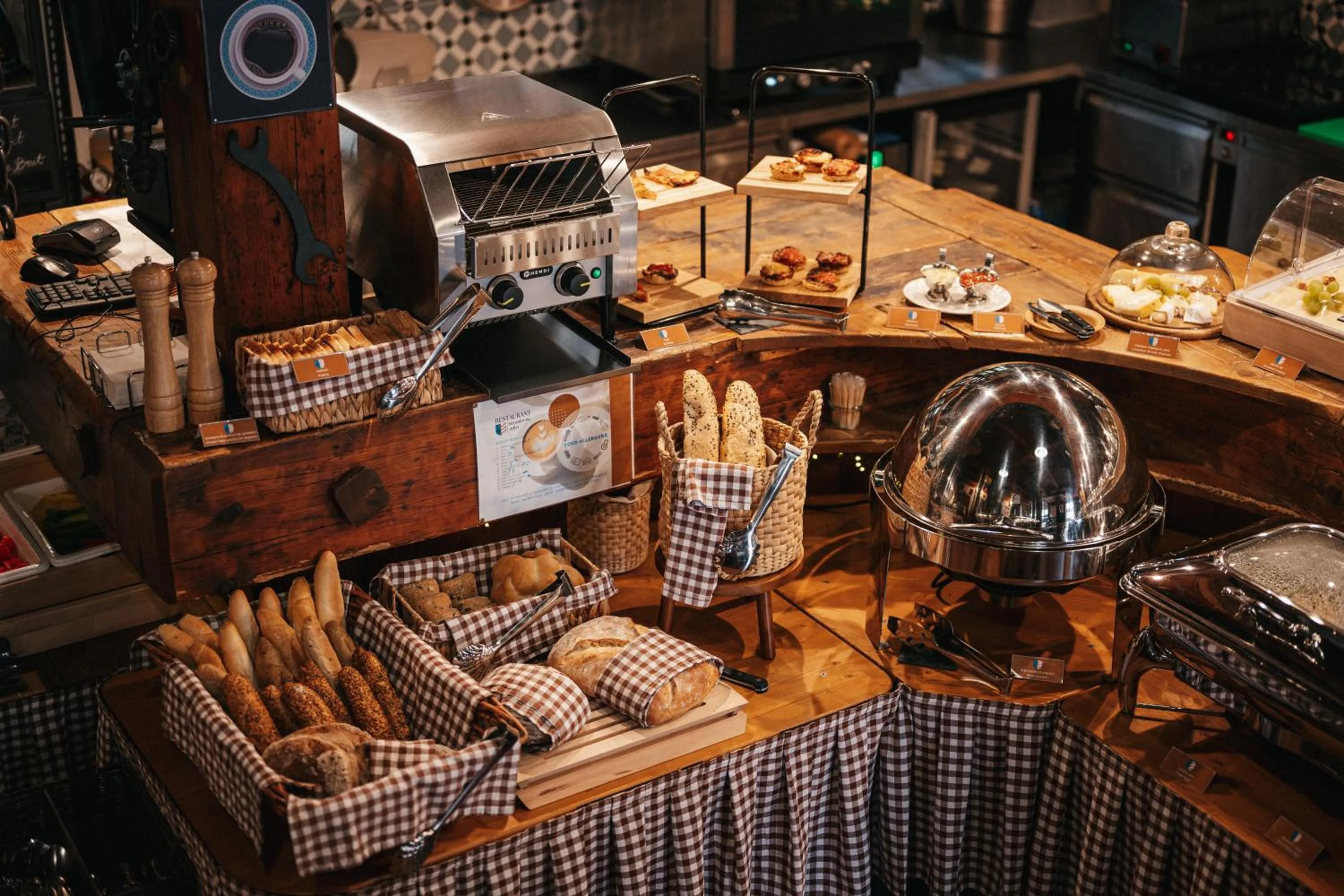 Continental breakfast in Mill Apartments