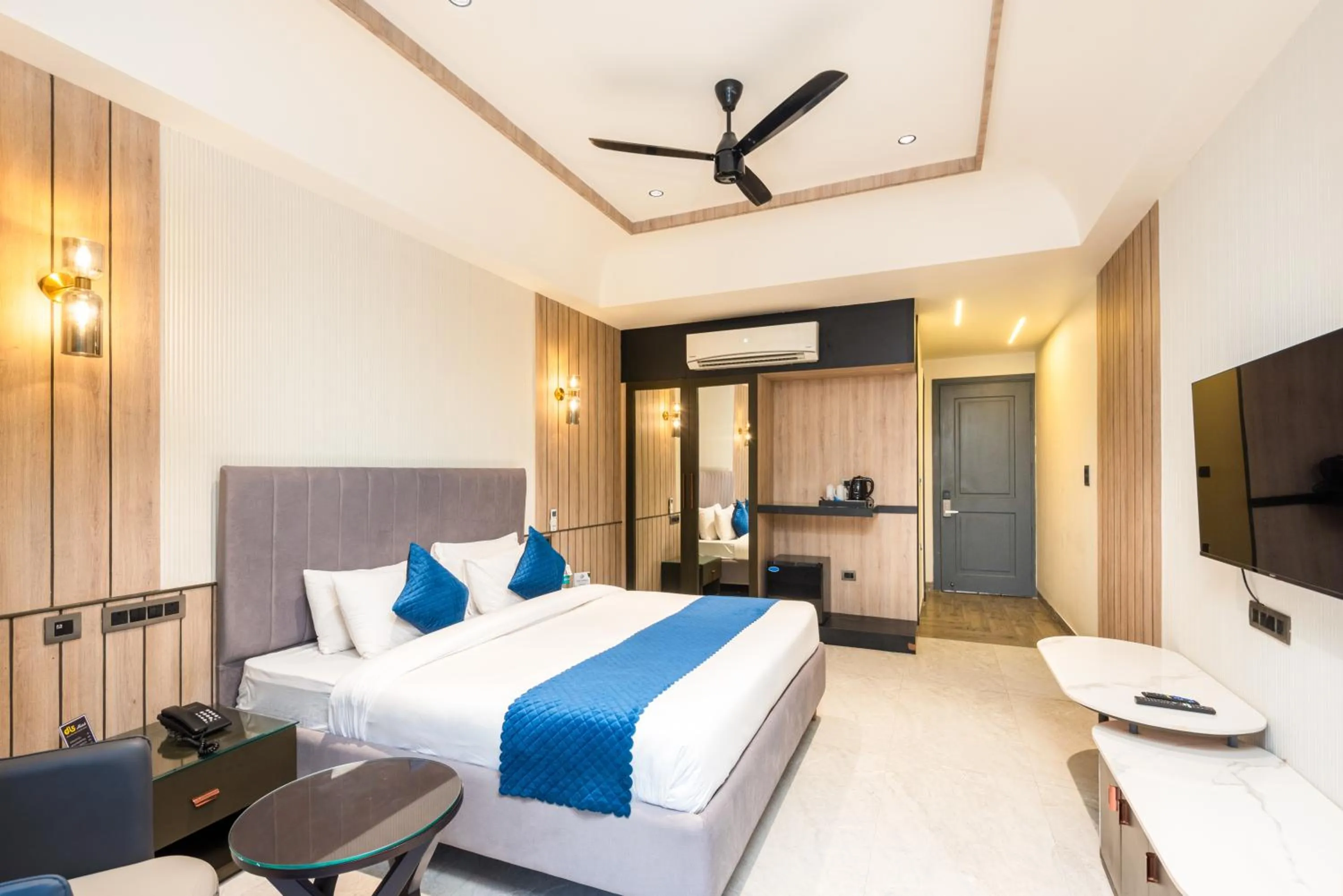 Bed in DLS Divine River Resort and Spa, Rishikesh