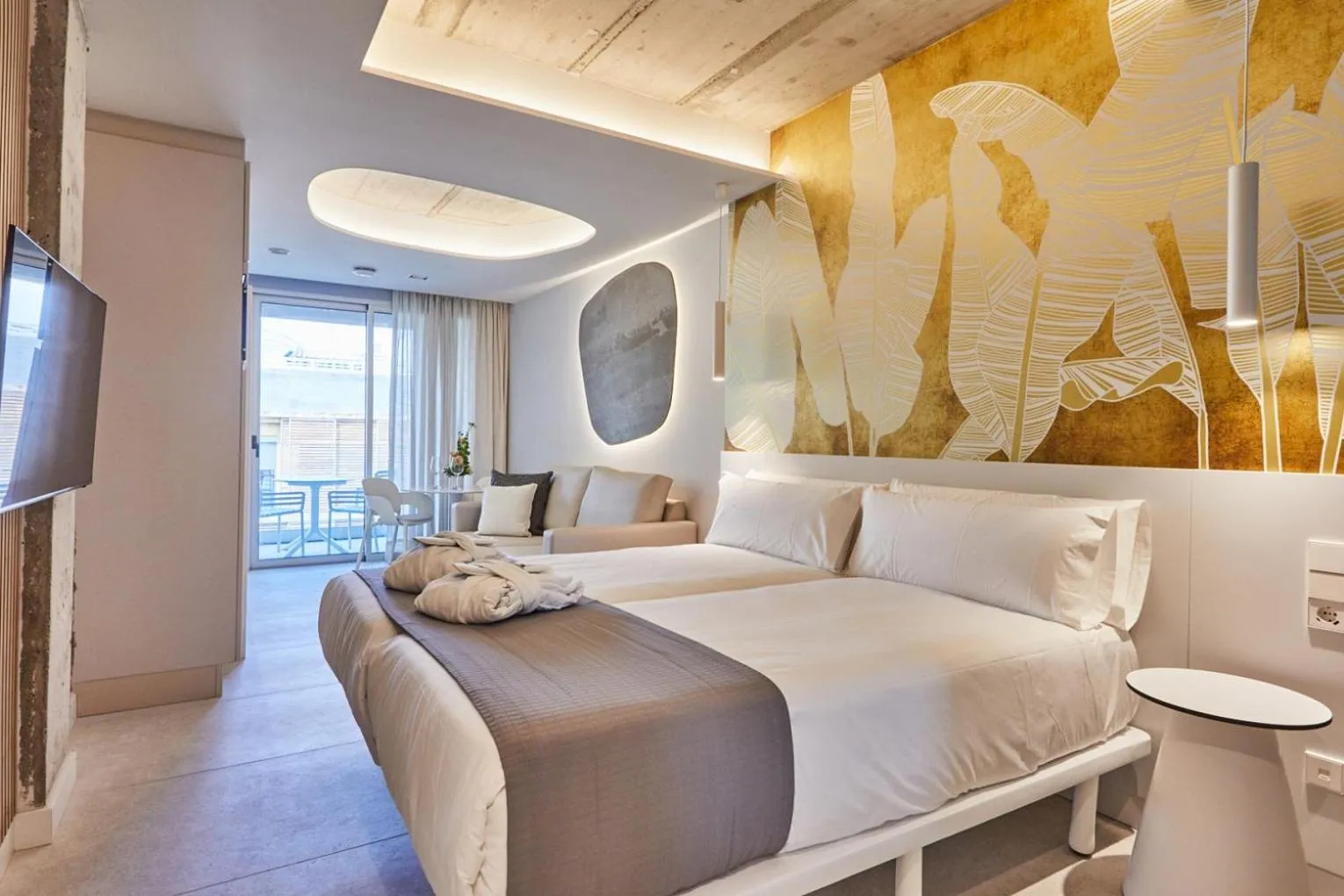 Silken Atlantis Suites - Holiday Homes