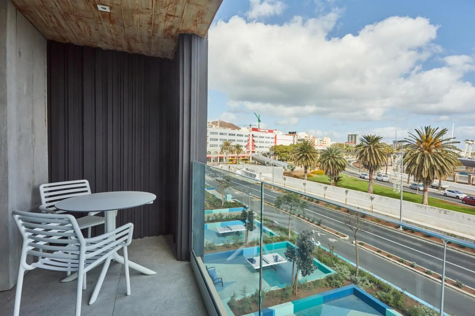 Silken Atlantis Suites - Holiday Homes