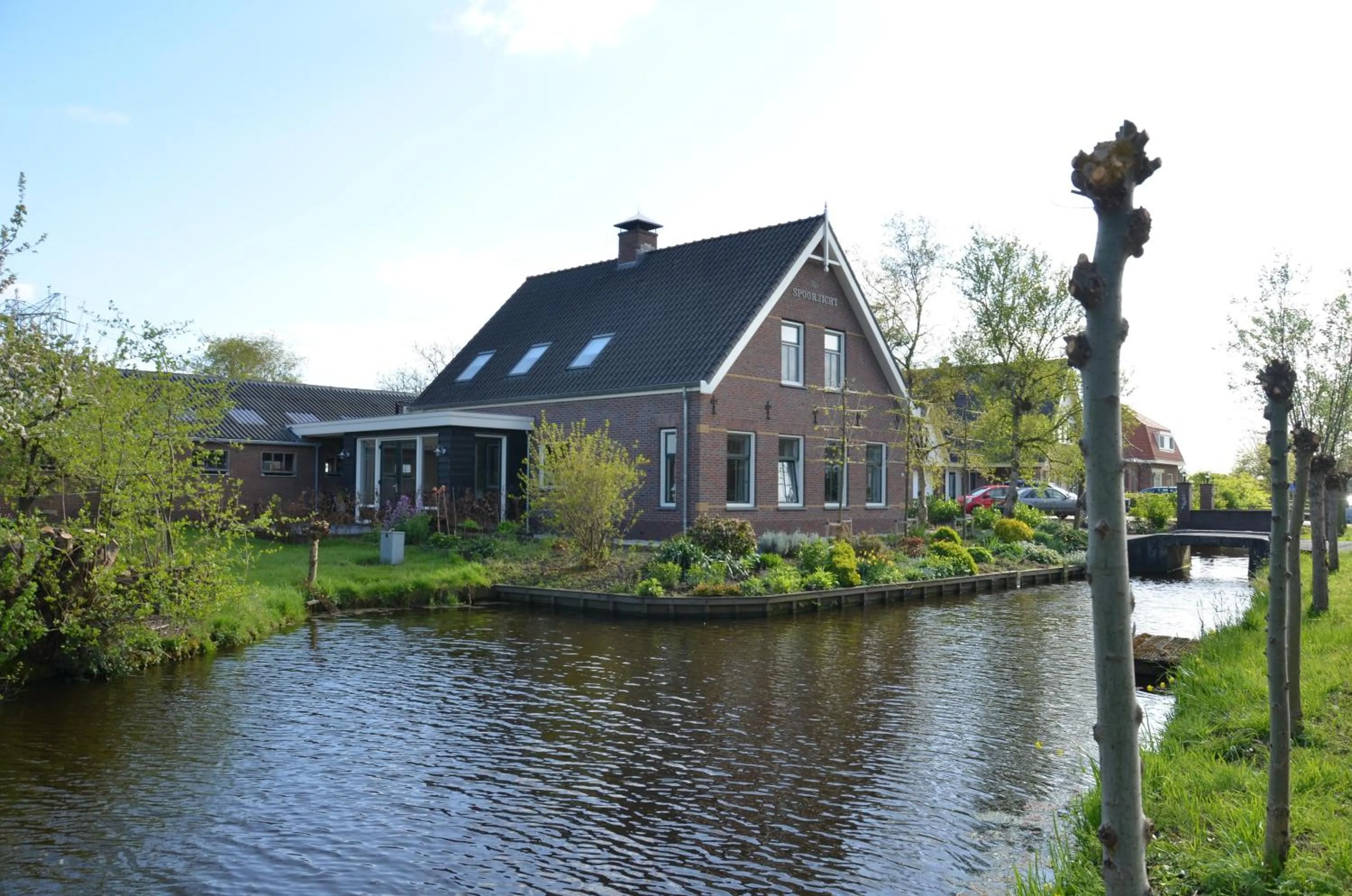 Property building in Bed and breakfast Hoeve Spoorzicht