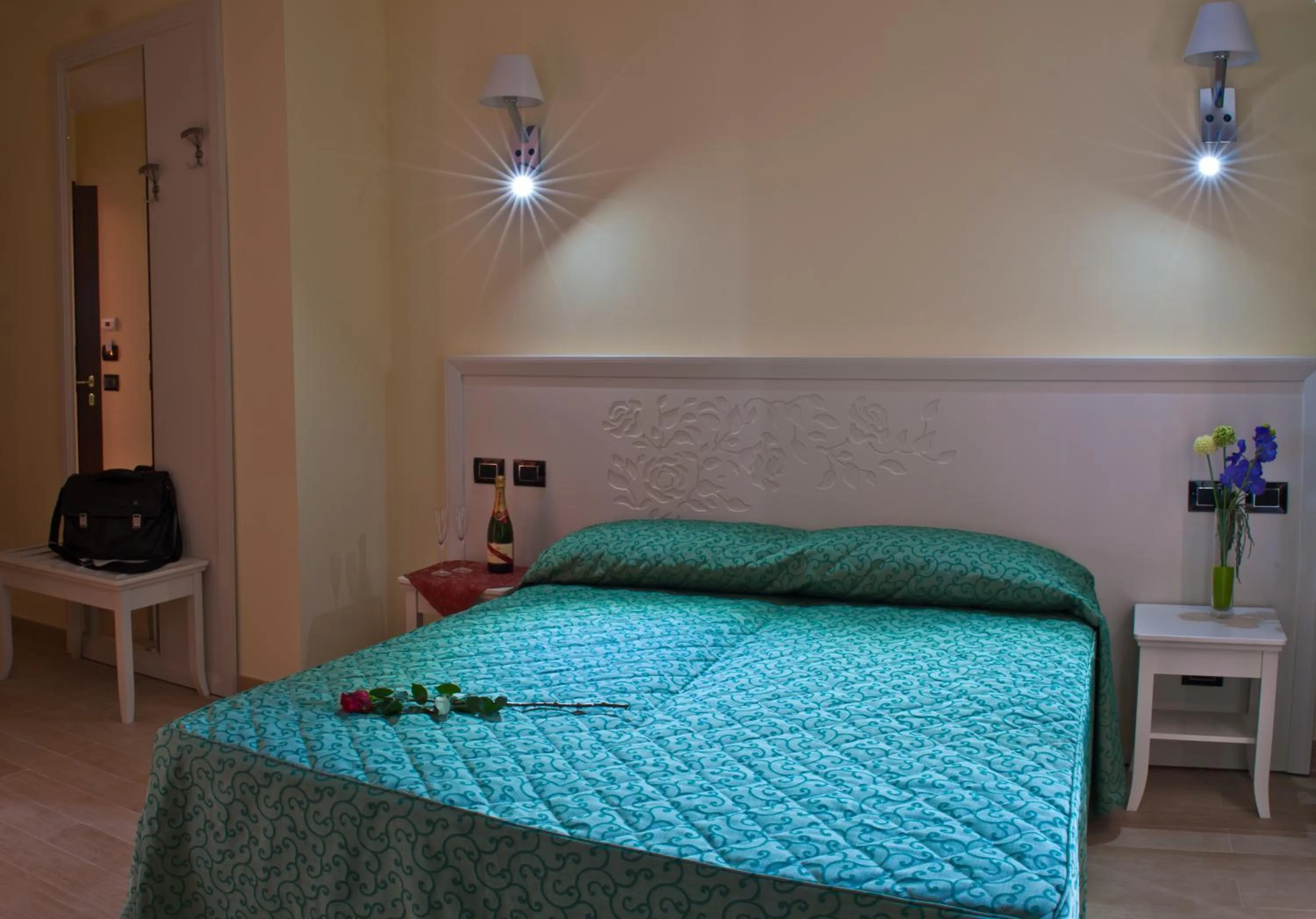 Decorative detail, Bed in Hotel San Berardo