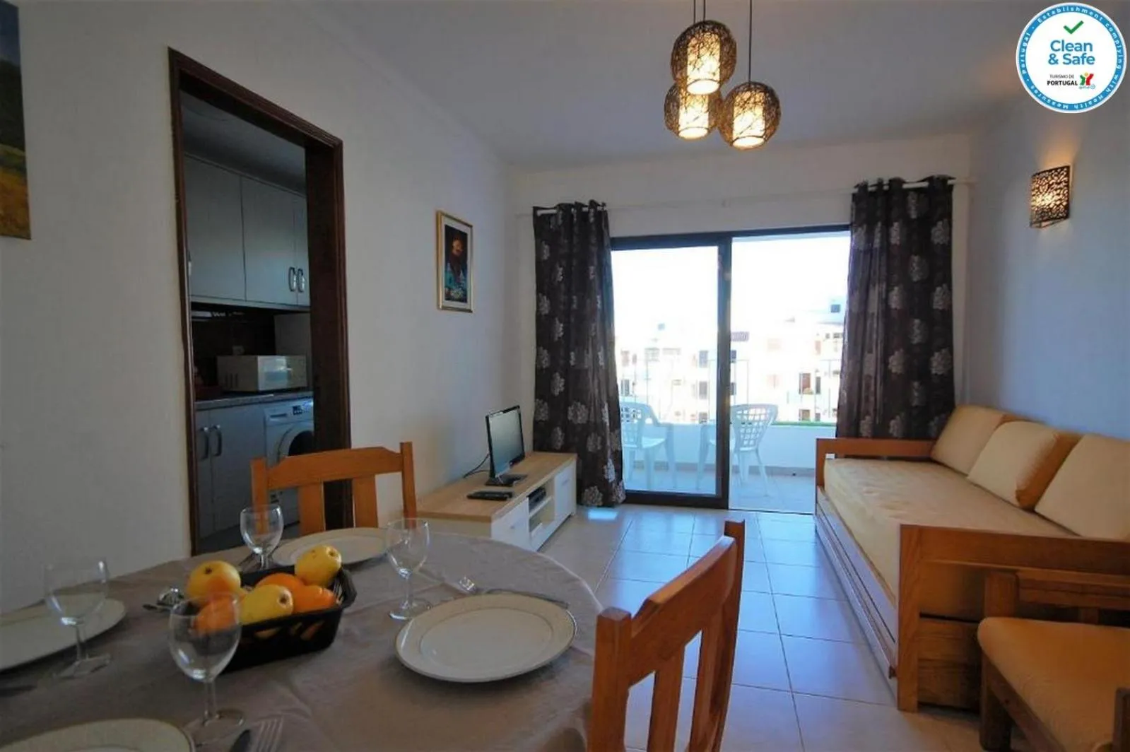 Living room in Solar dos Vilarinhos - By bedzy