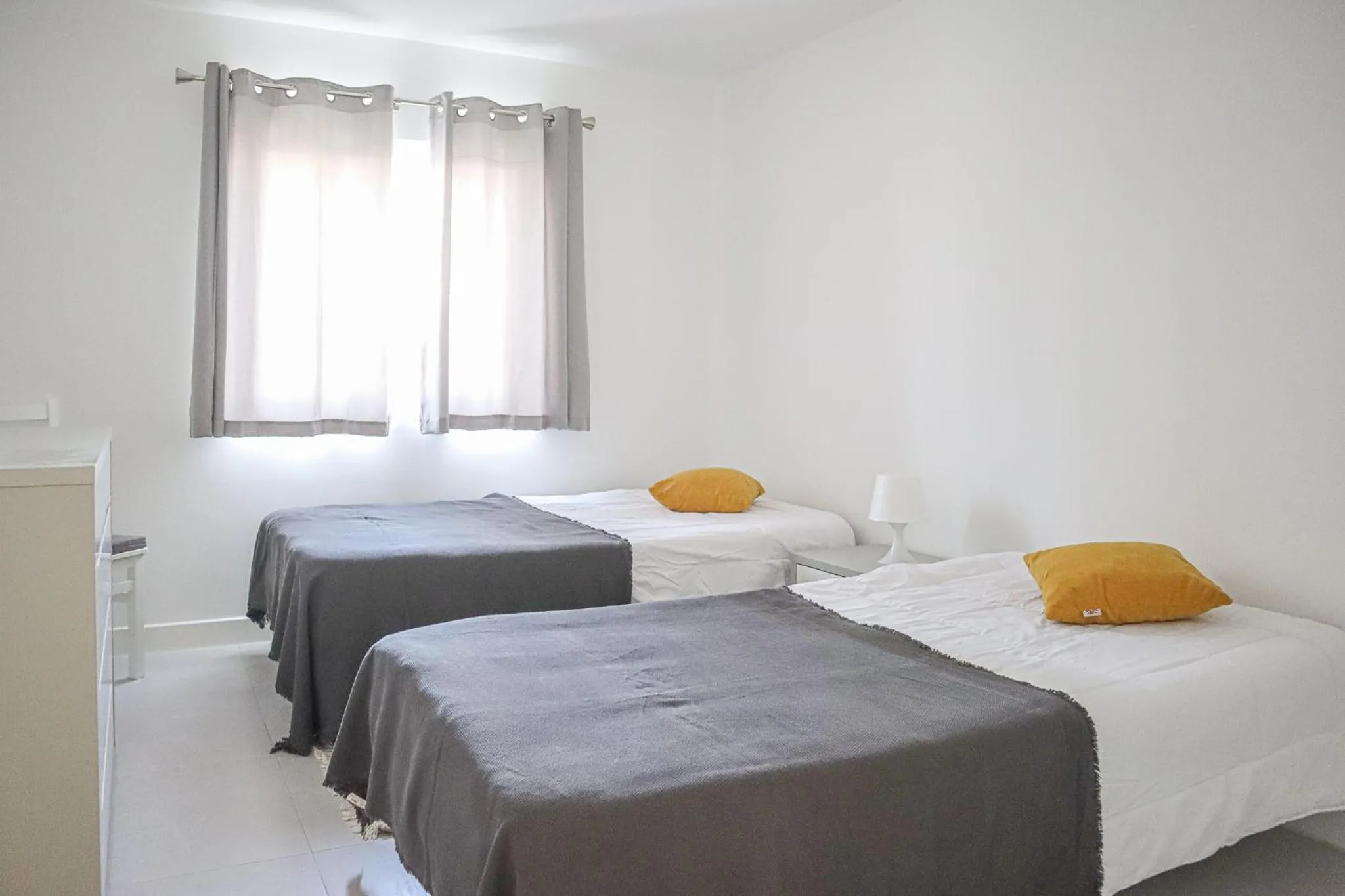 Bed in Solar dos Vilarinhos - By bedzy