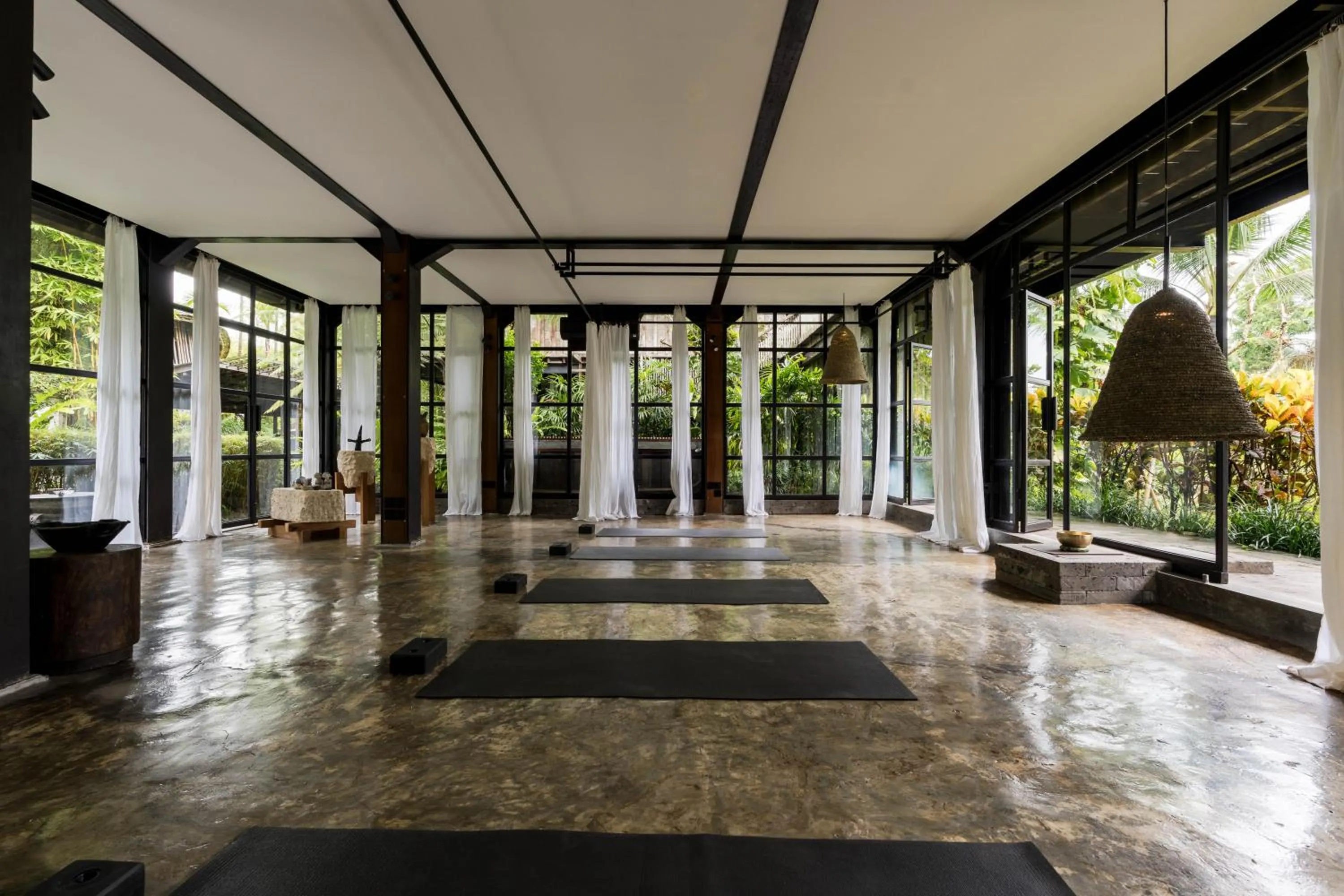 Spa and wellness centre/facilities in Rumah Hujan