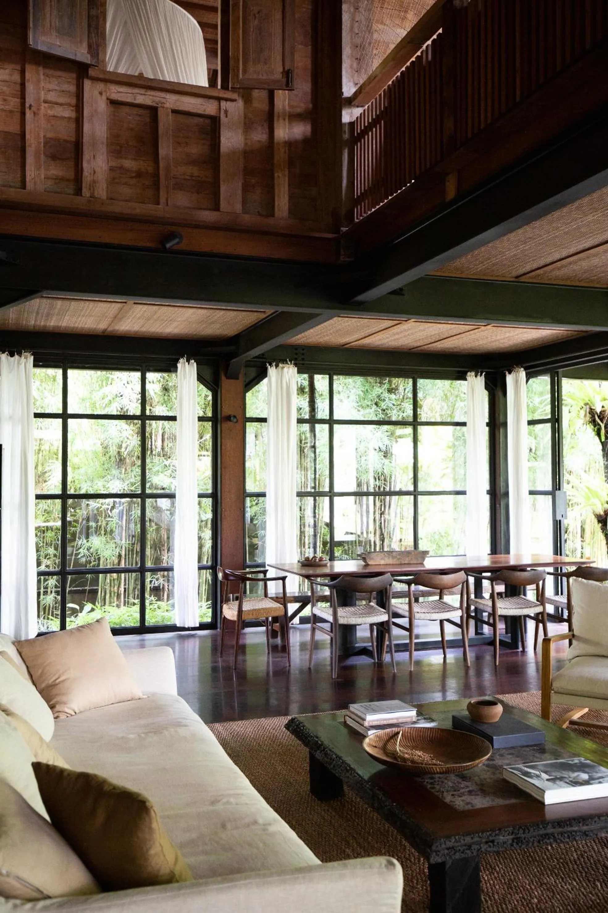 Living room in Rumah Hujan