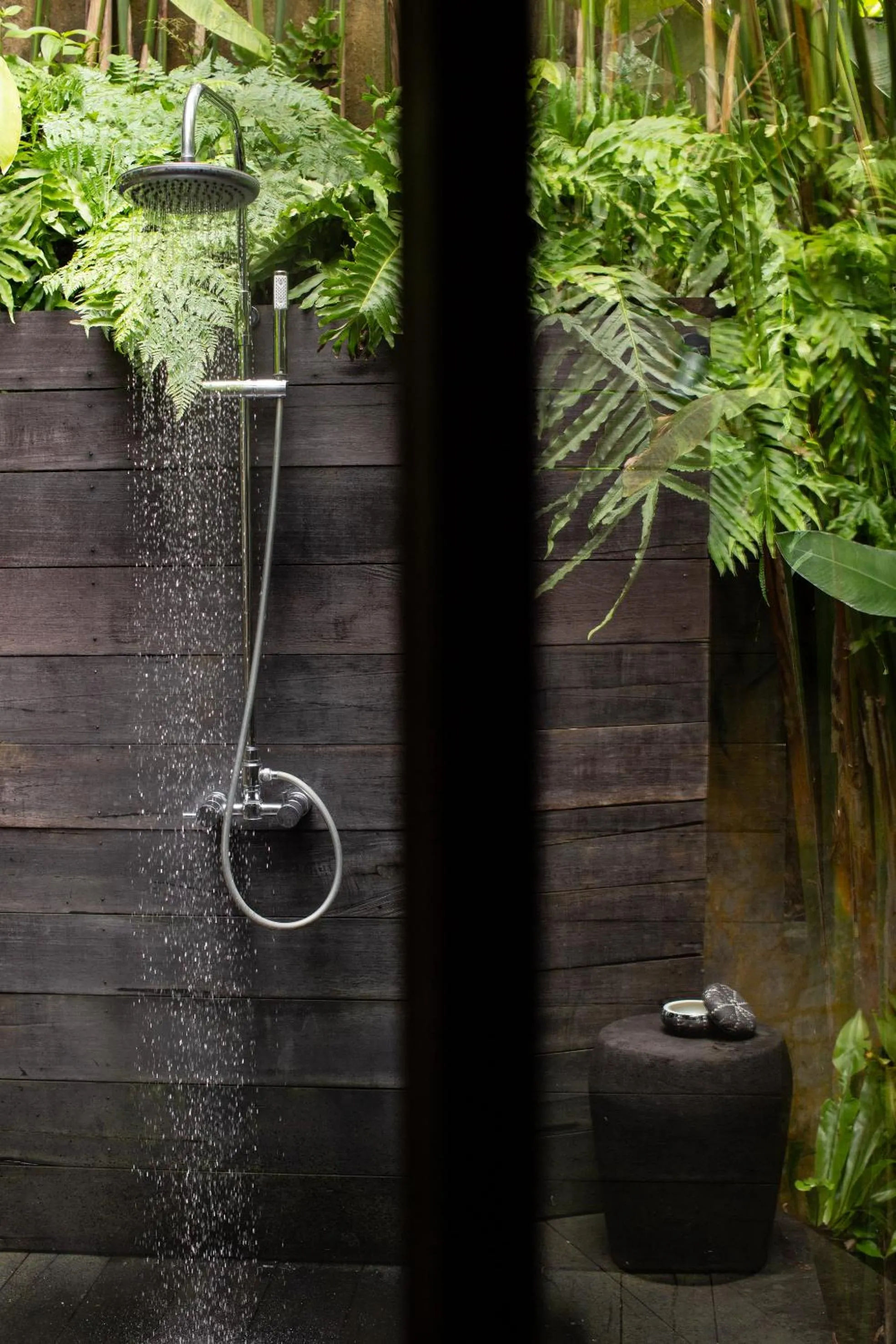 Shower in Rumah Hujan