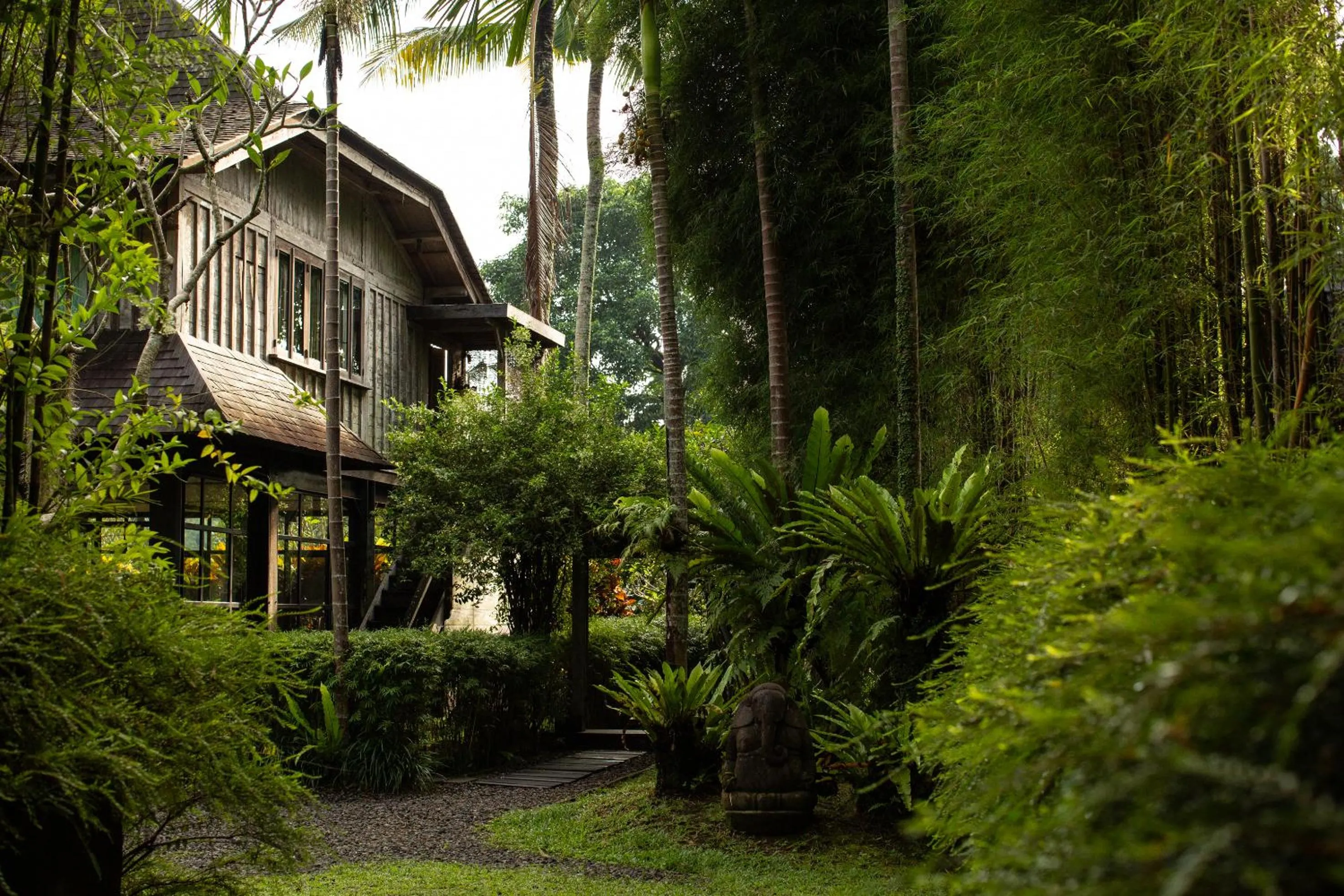 Property building in Rumah Hujan