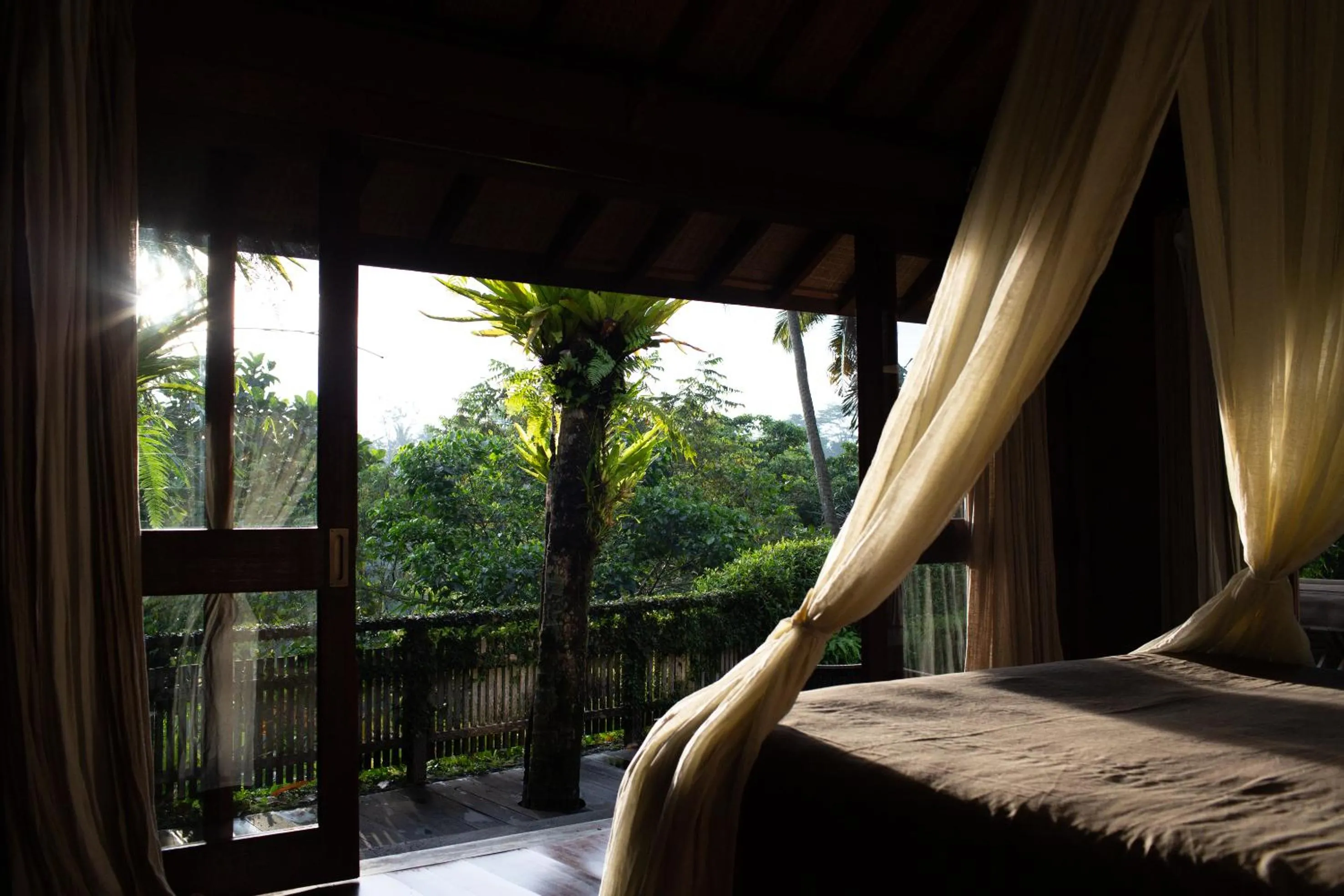 Bedroom, Bed in Rumah Hujan
