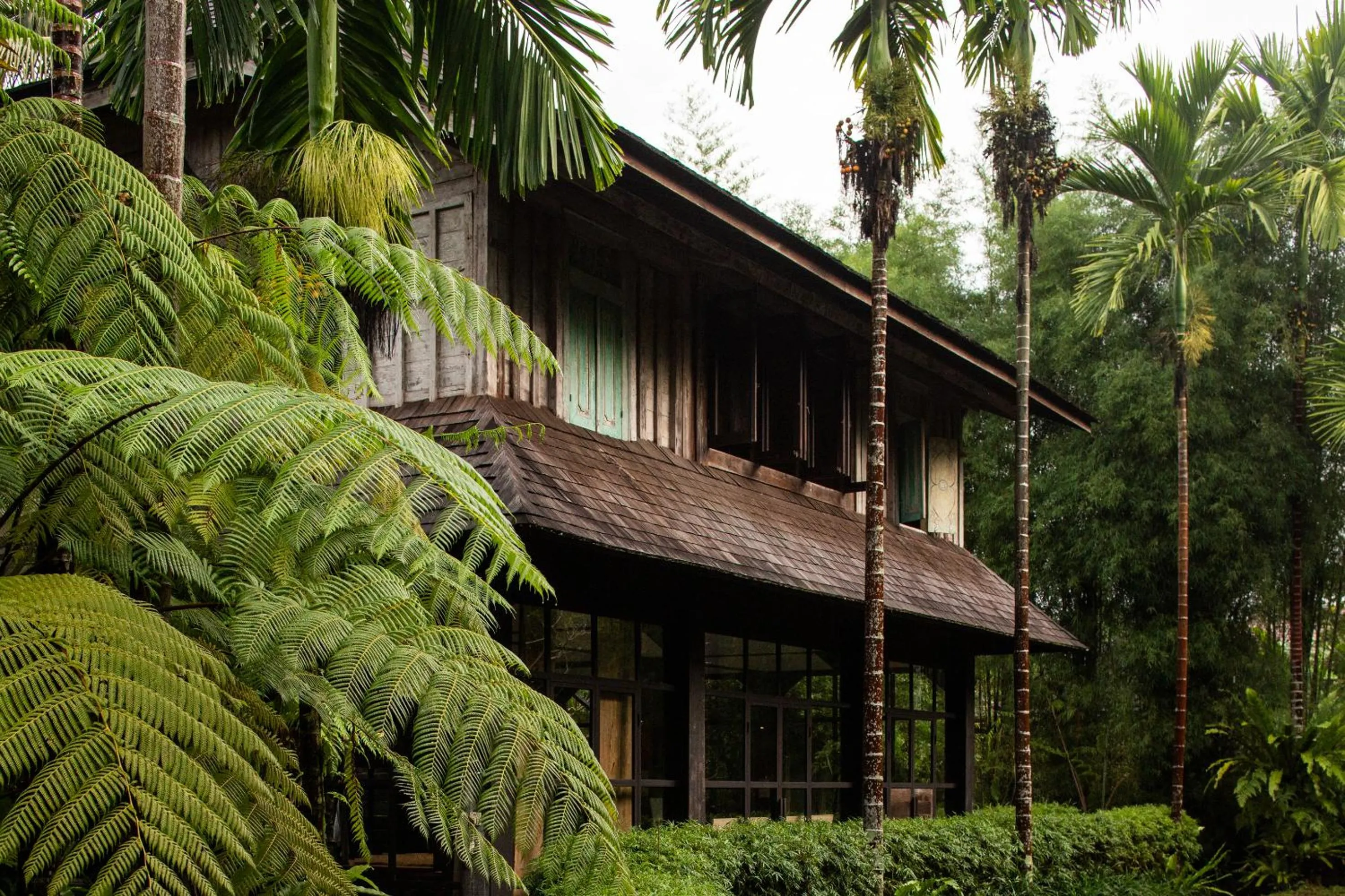 Property building in Rumah Hujan