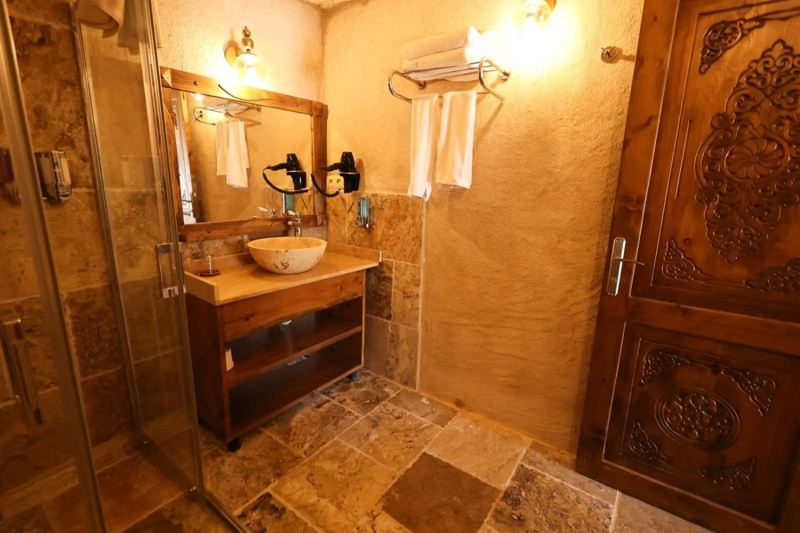 Bathroom in Gala Cave Cappadocia