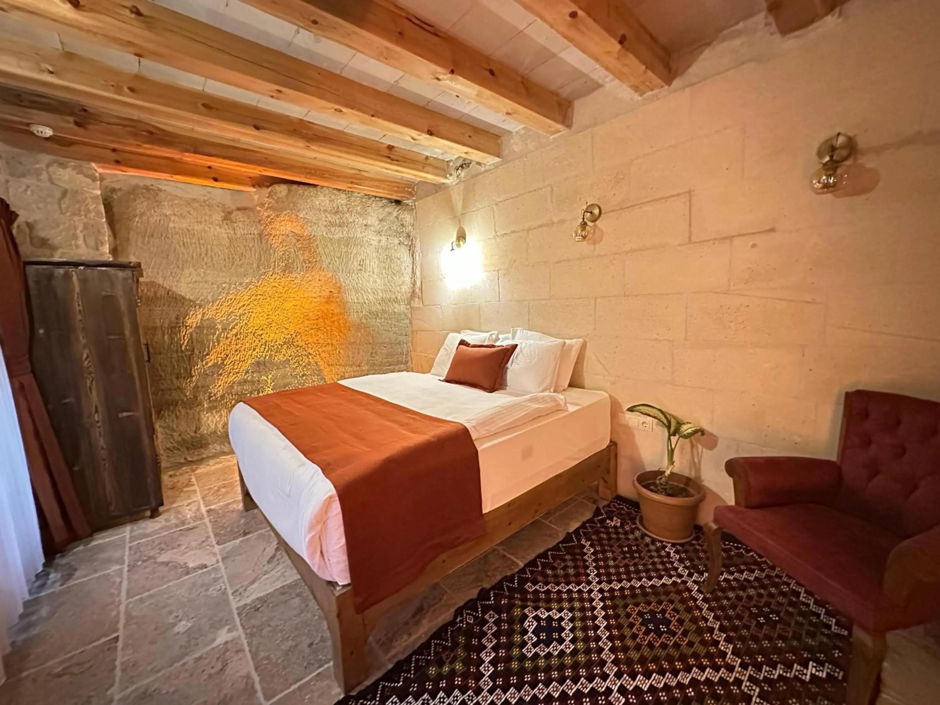 Bedroom, Bed in Gala Cave Cappadocia