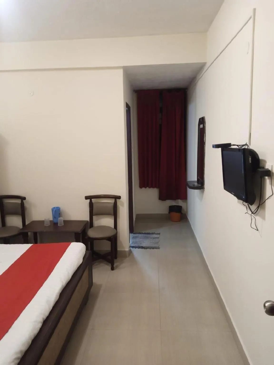 Bedroom, Bed in RJ Inn