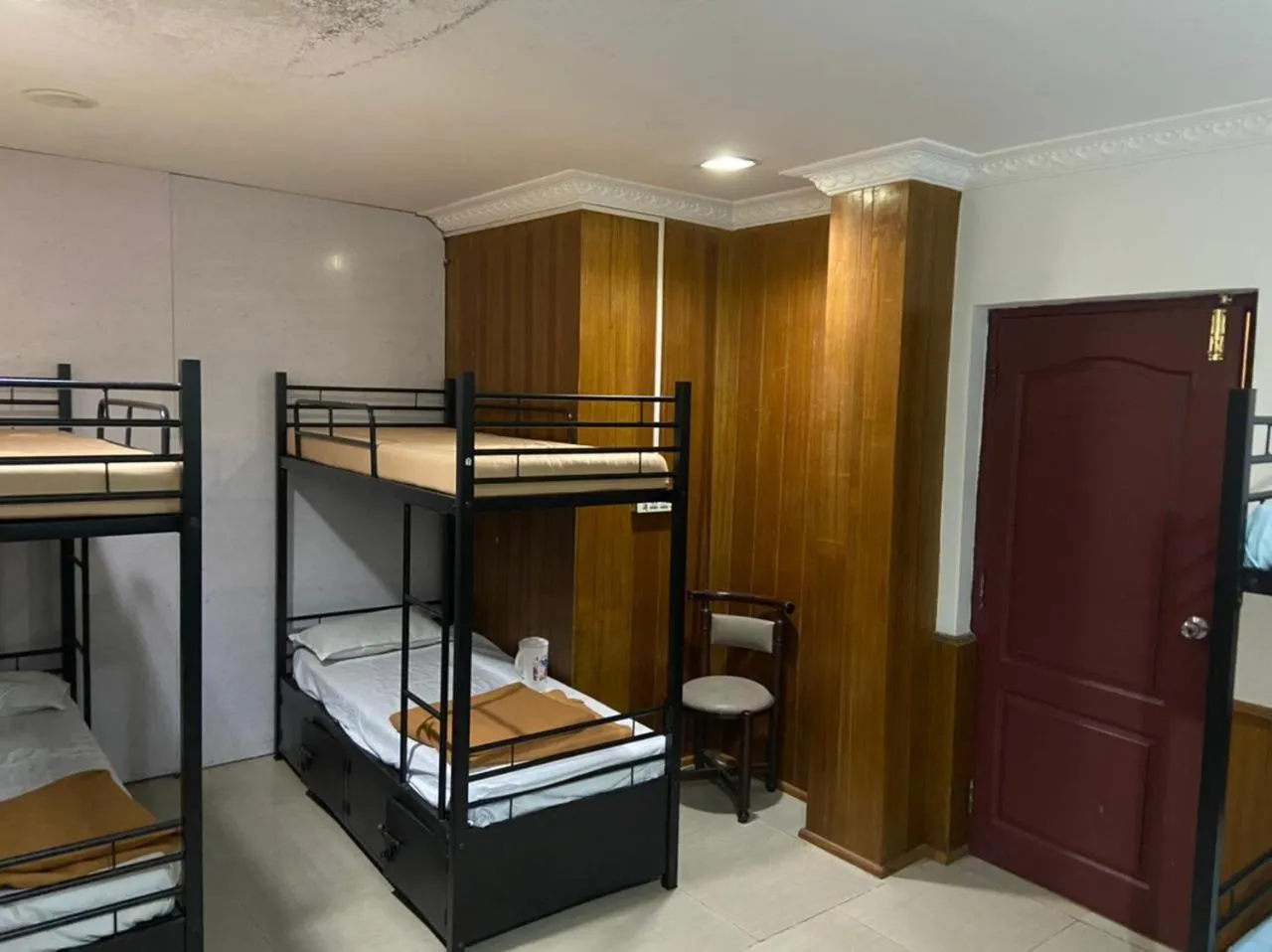 Bedroom, Bed in RJ Inn