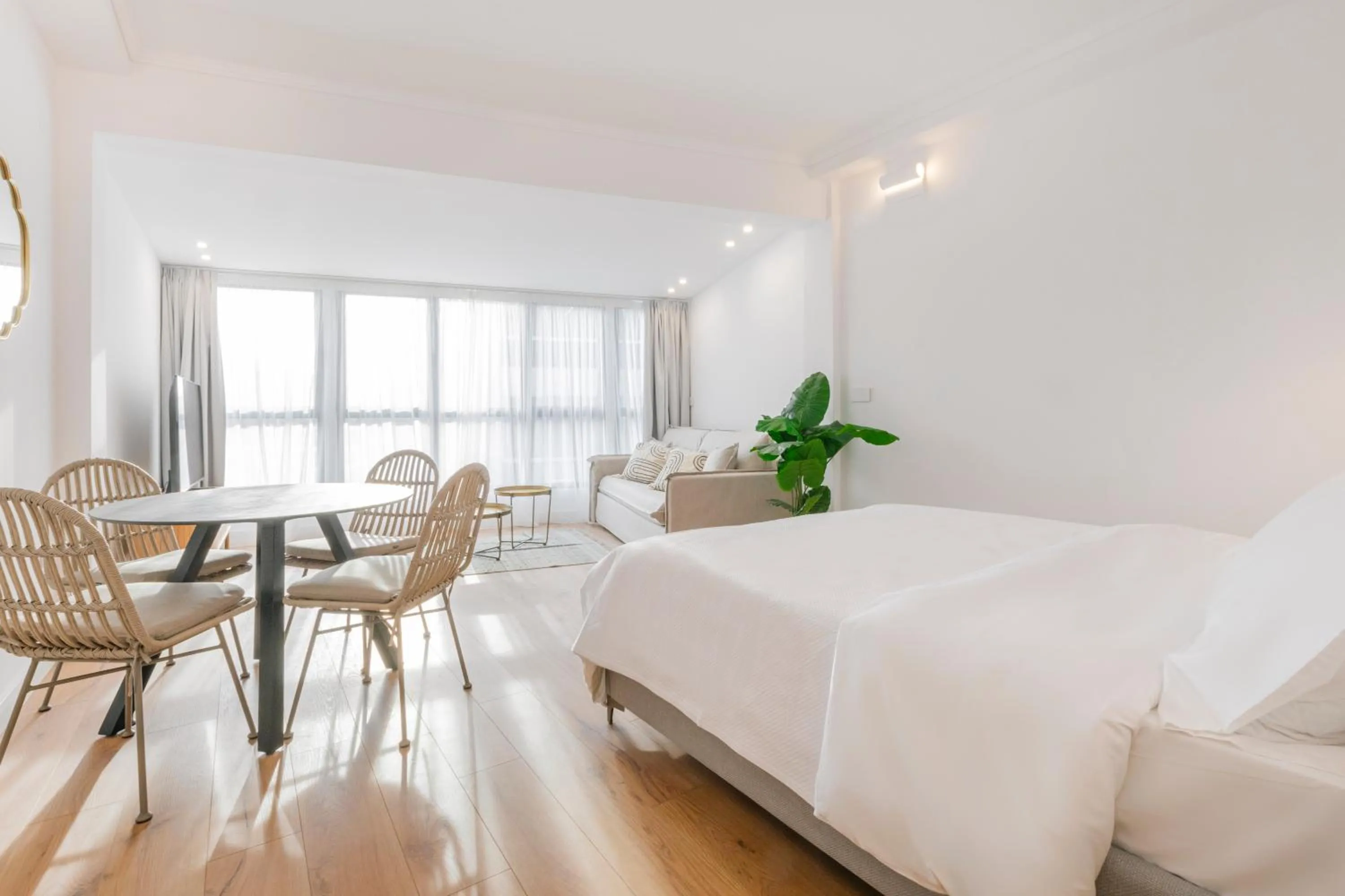 Ototo Stylish Living
