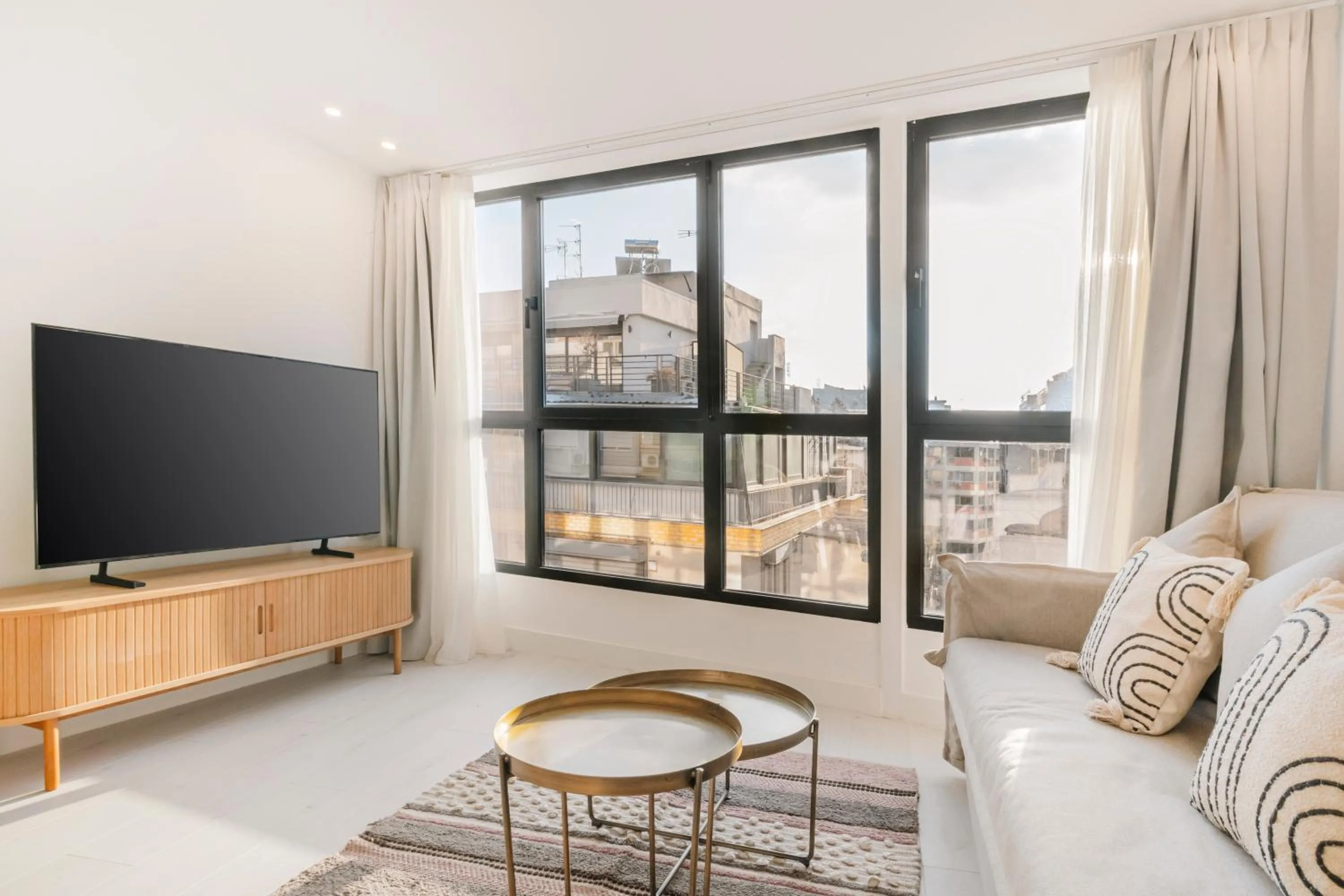 One-bedroom Loft Apartment  in Ototo Stylish Living
