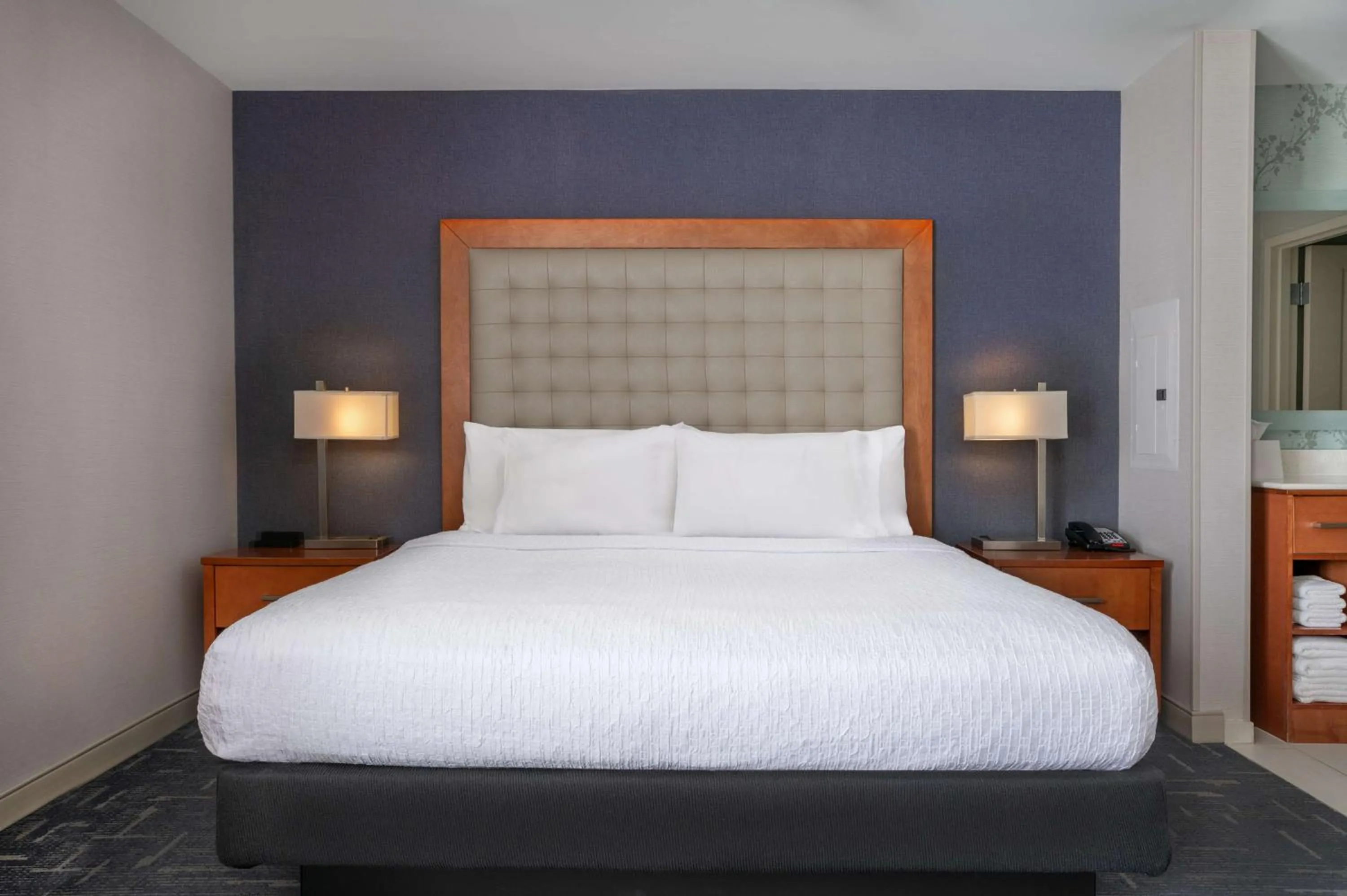 Bed in Homewood Suites by Hilton Gateway Hills Nashua