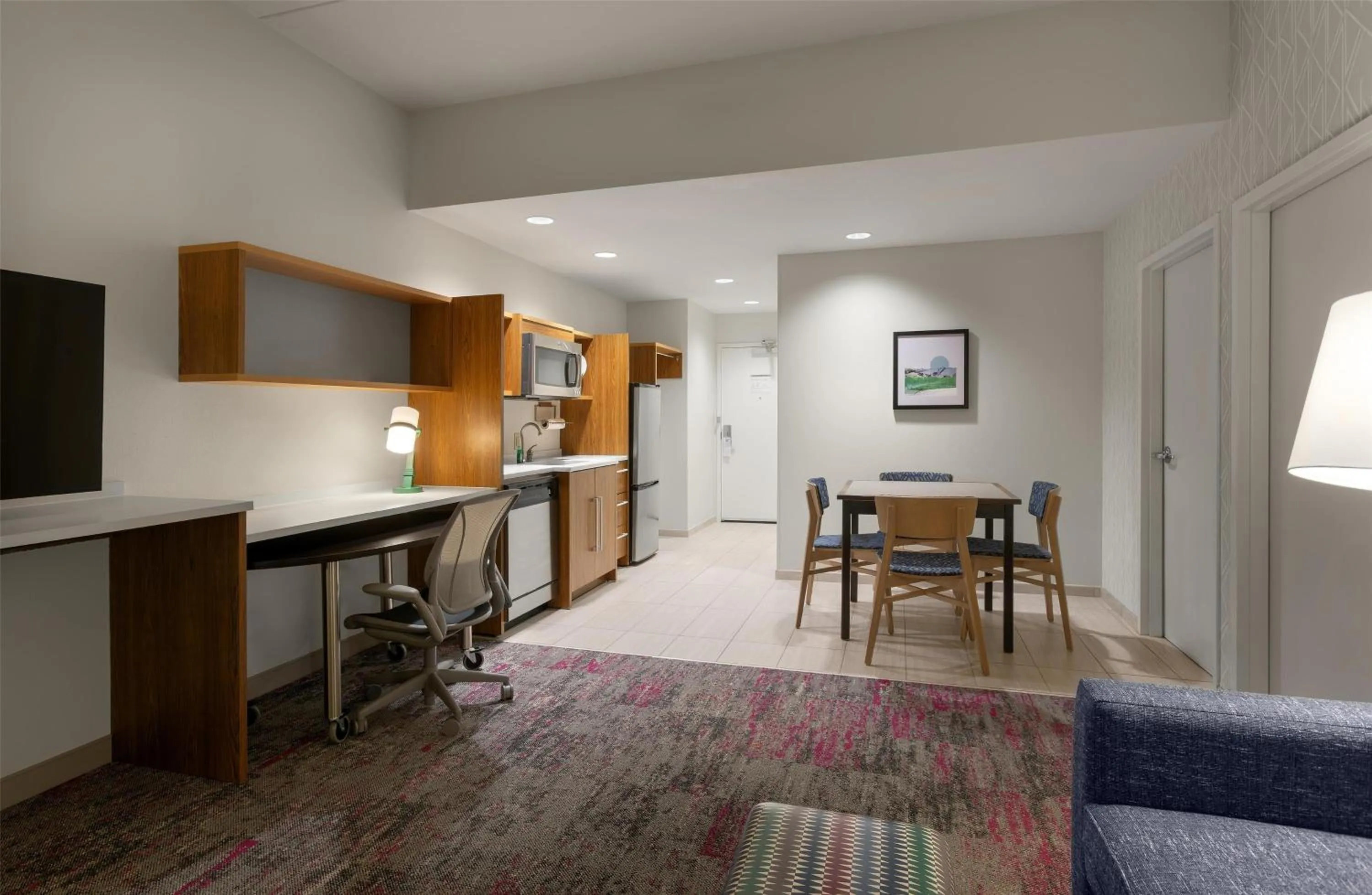 Kitchen or kitchenette in Home2 Suites by Hilton Greenville Airport