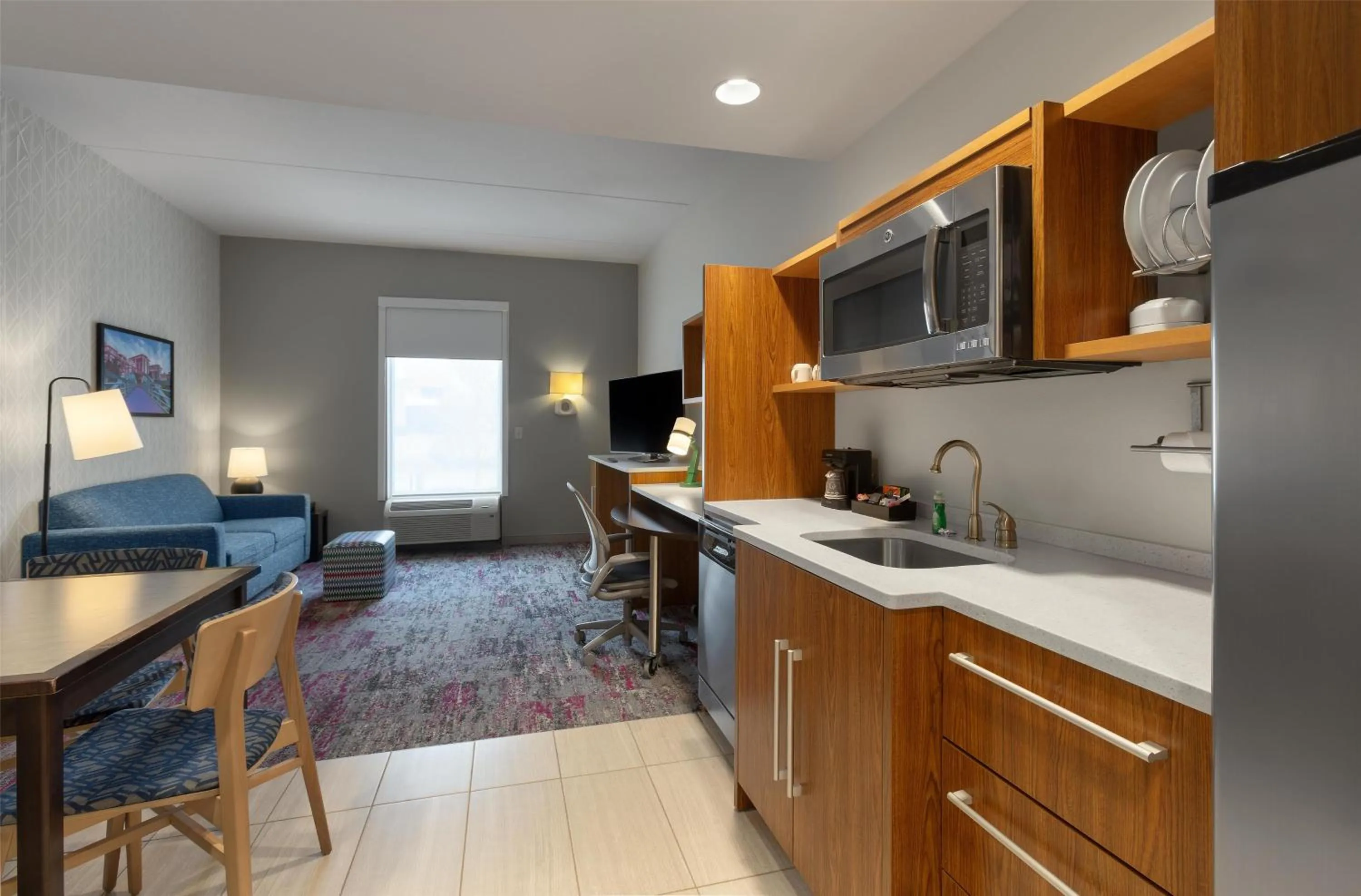 Kitchen or kitchenette in Home2 Suites by Hilton Greenville Airport