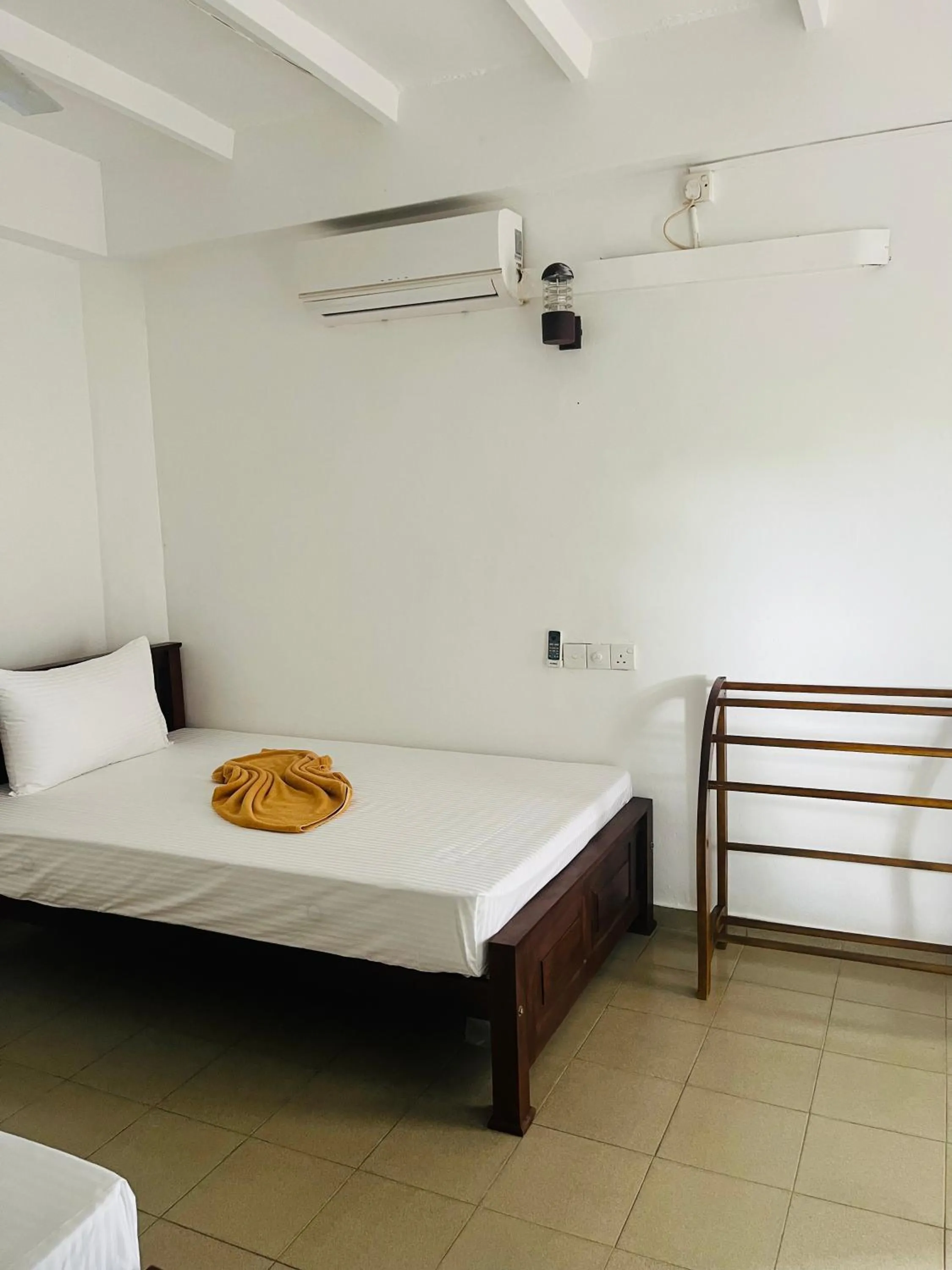 Twin Room in Crystal Wave Holiday Resort Polhena