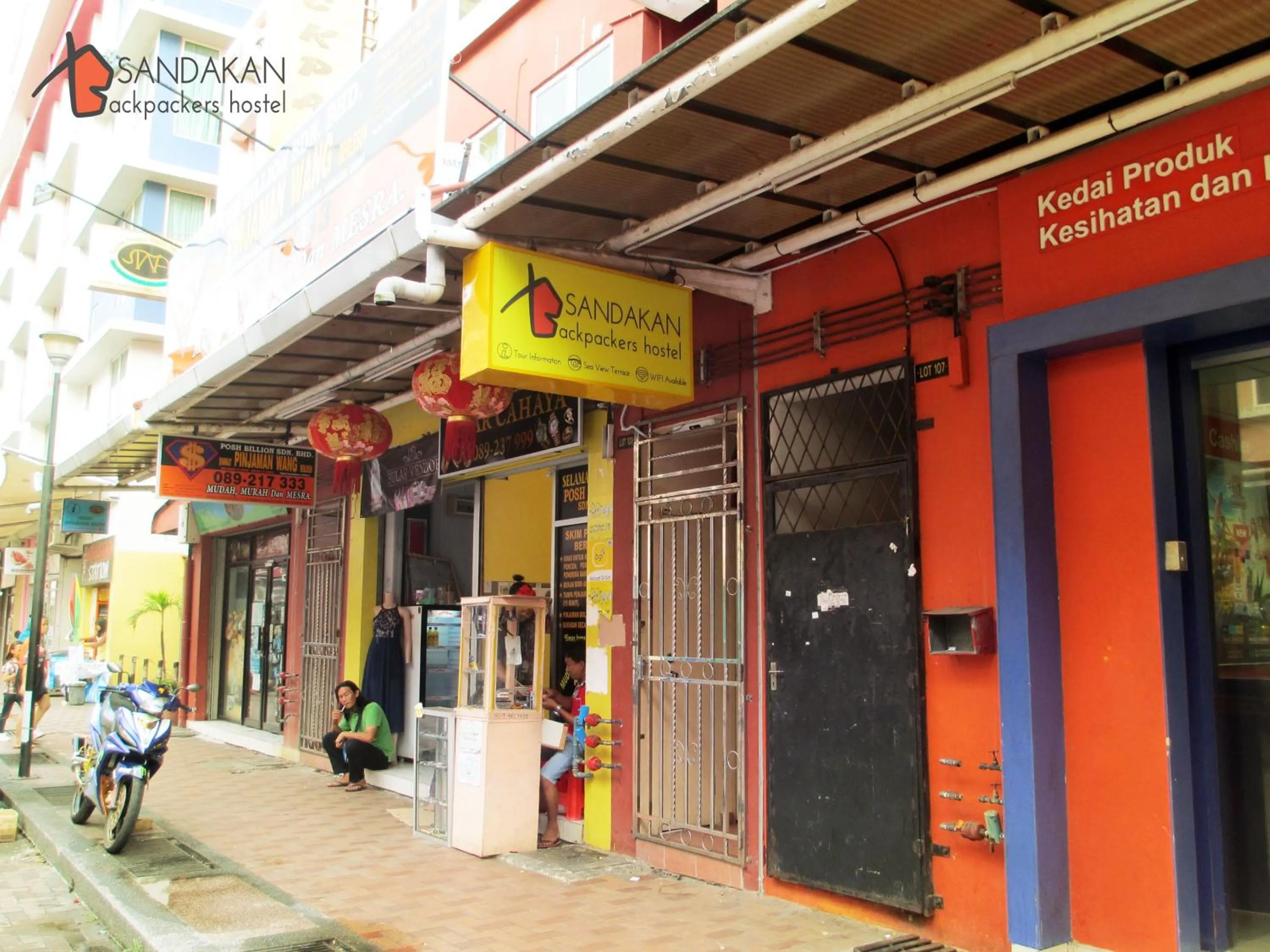 Property building in Sandakan Backpackers Hostel