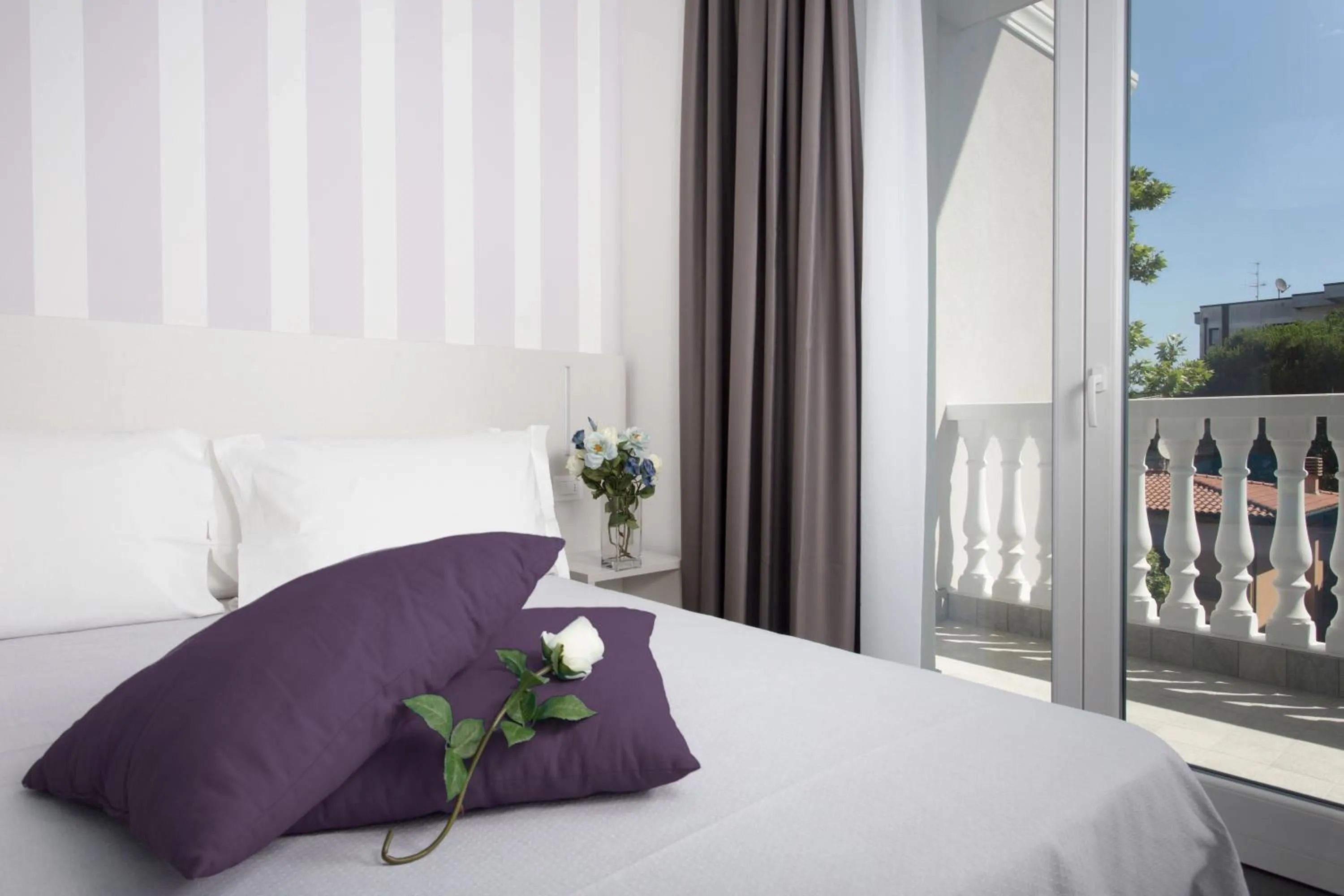 View (from property/room), Bed in Hotel Star