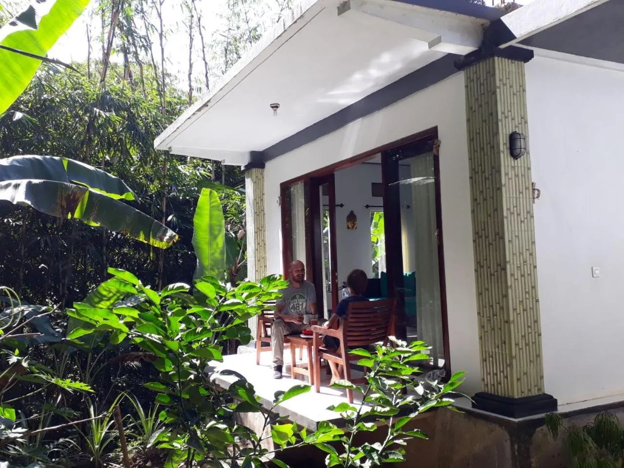 People in Pondok Salacca#bamboohouse#