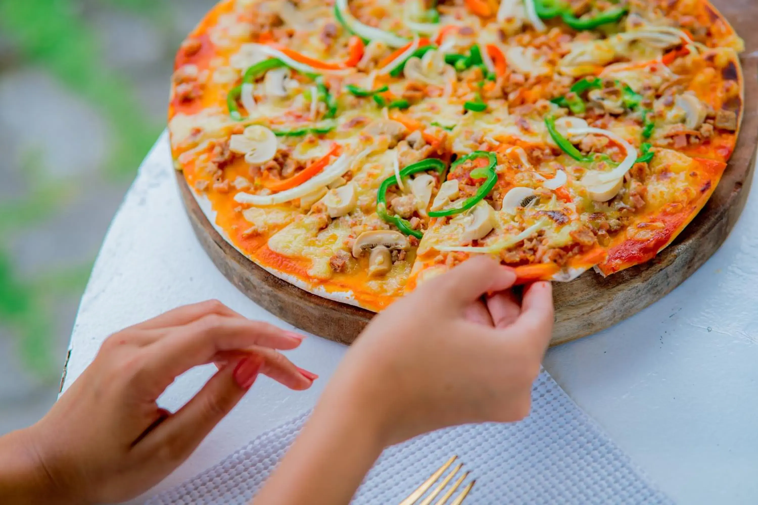 Restaurant/places to eat in Paras Beach Resort - Camiguin Restaurant/places to eat in Paras Beach Resort - Camiguin