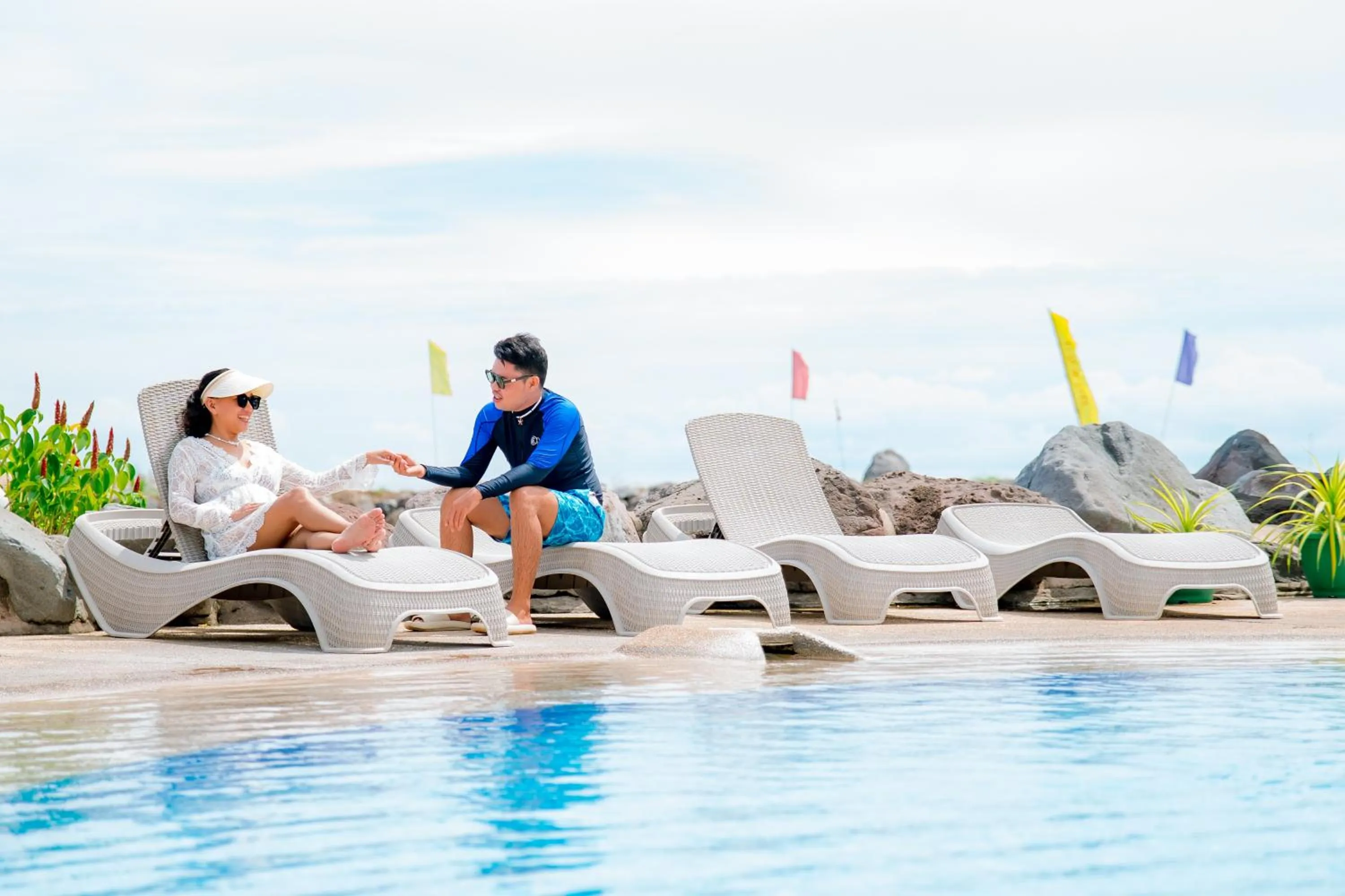 Swimming pool in Paras Beach Resort - Camiguin