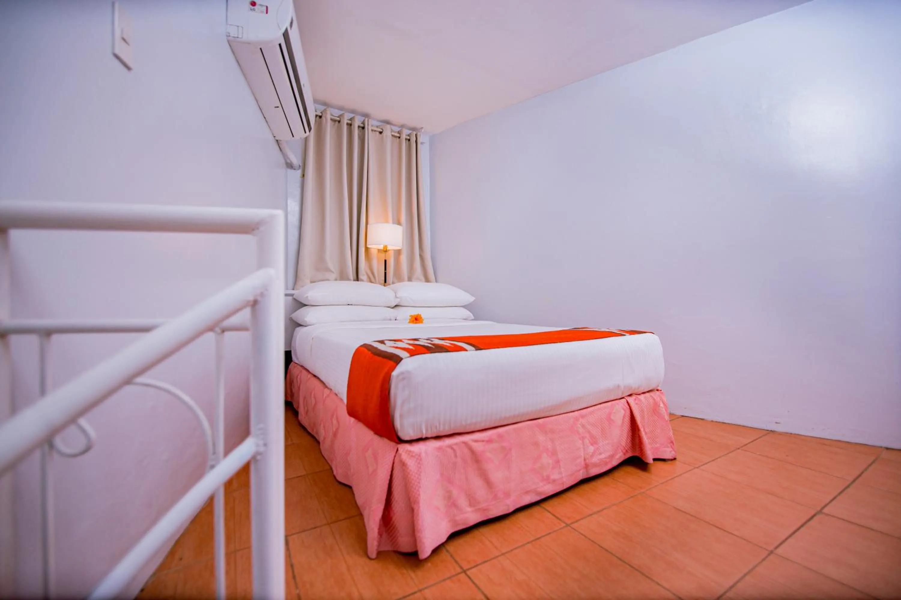 Bed in Paras Beach Resort - Camiguin