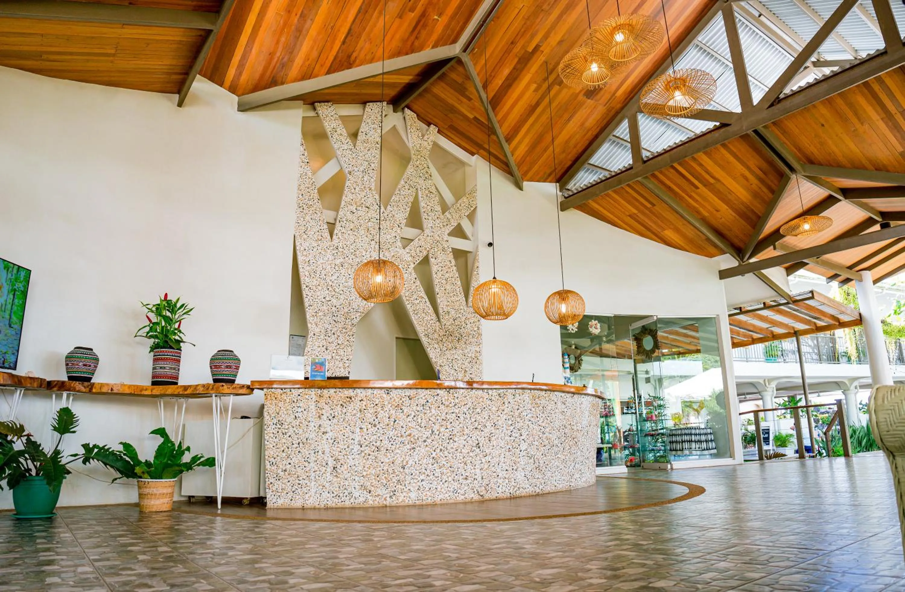 Lobby or reception in Paras Beach Resort - Camiguin